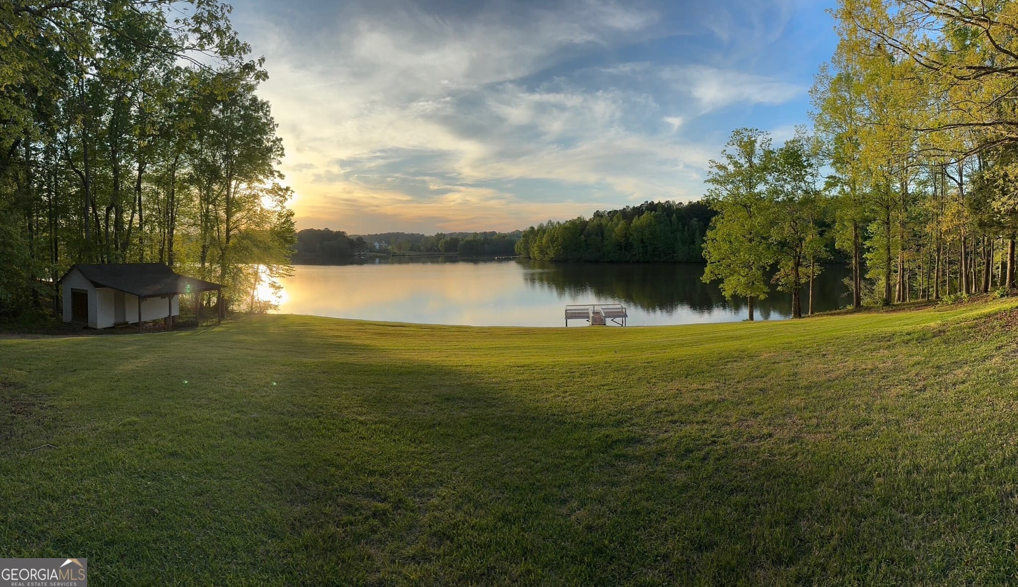 6 bedroom, 4.5 bathroom, 4,012 sq ft single family residence for sale at 800 Watering Hole Pass, Williamson, GA 30292 — photo 9