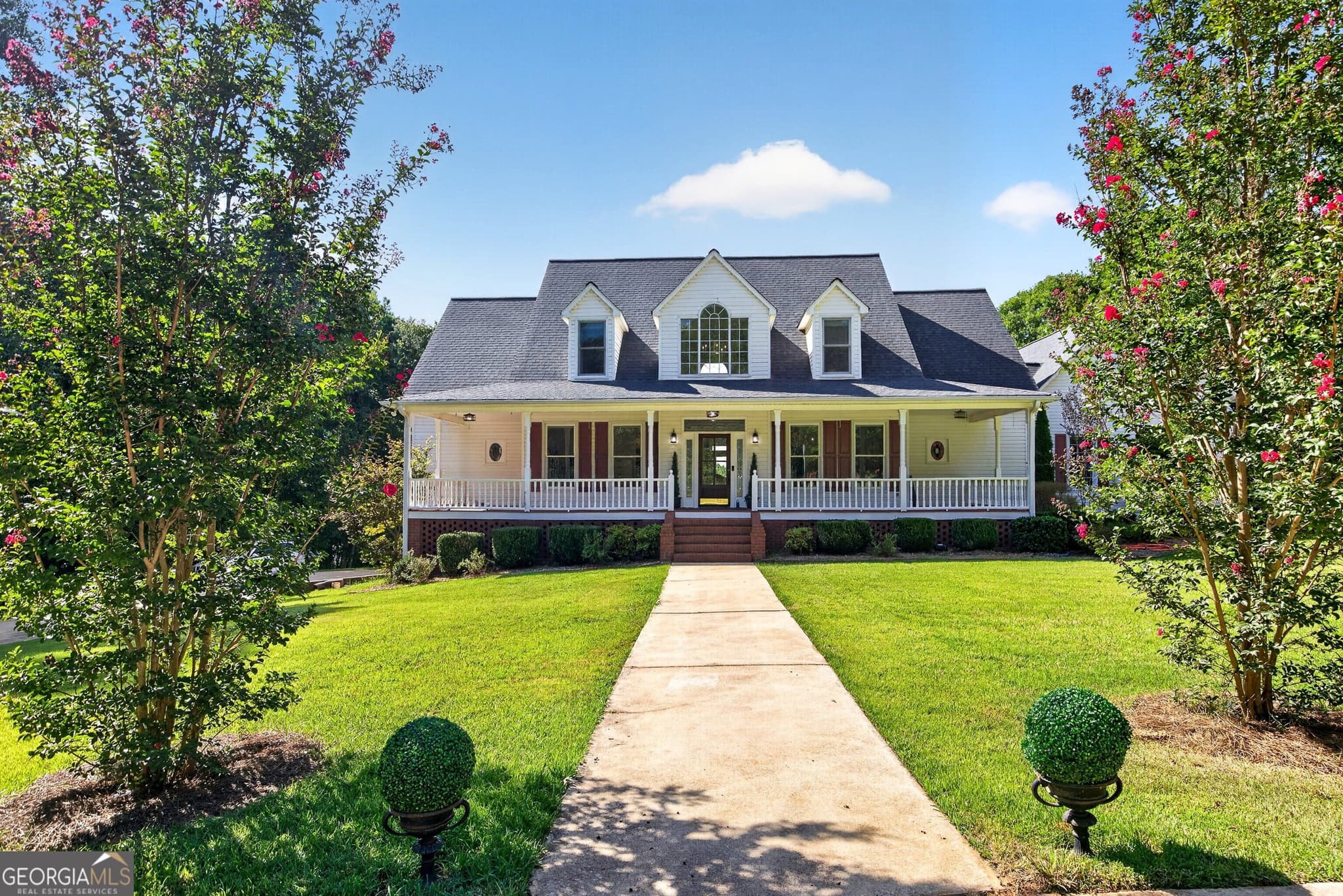 6 bedroom, 4.5 bathroom, 4,012 sq ft single family residence for sale at 800 Watering Hole Pass, Williamson, GA 30292 — photo 10