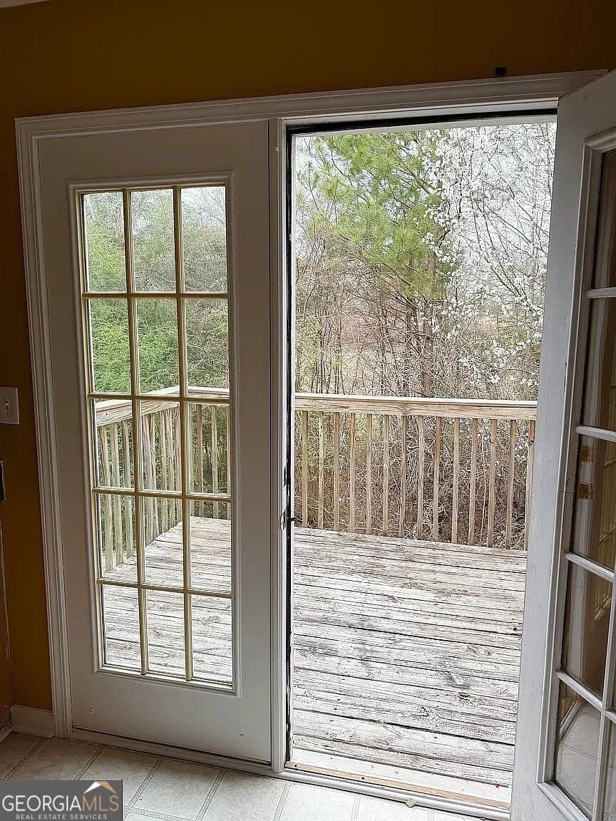 3 bedroom, 2 bathroom, 1,500 sq ft townhouse for rent at 1200 Pinedale Circle, Conyers, GA 30012 for $2,000 a month — photo 4