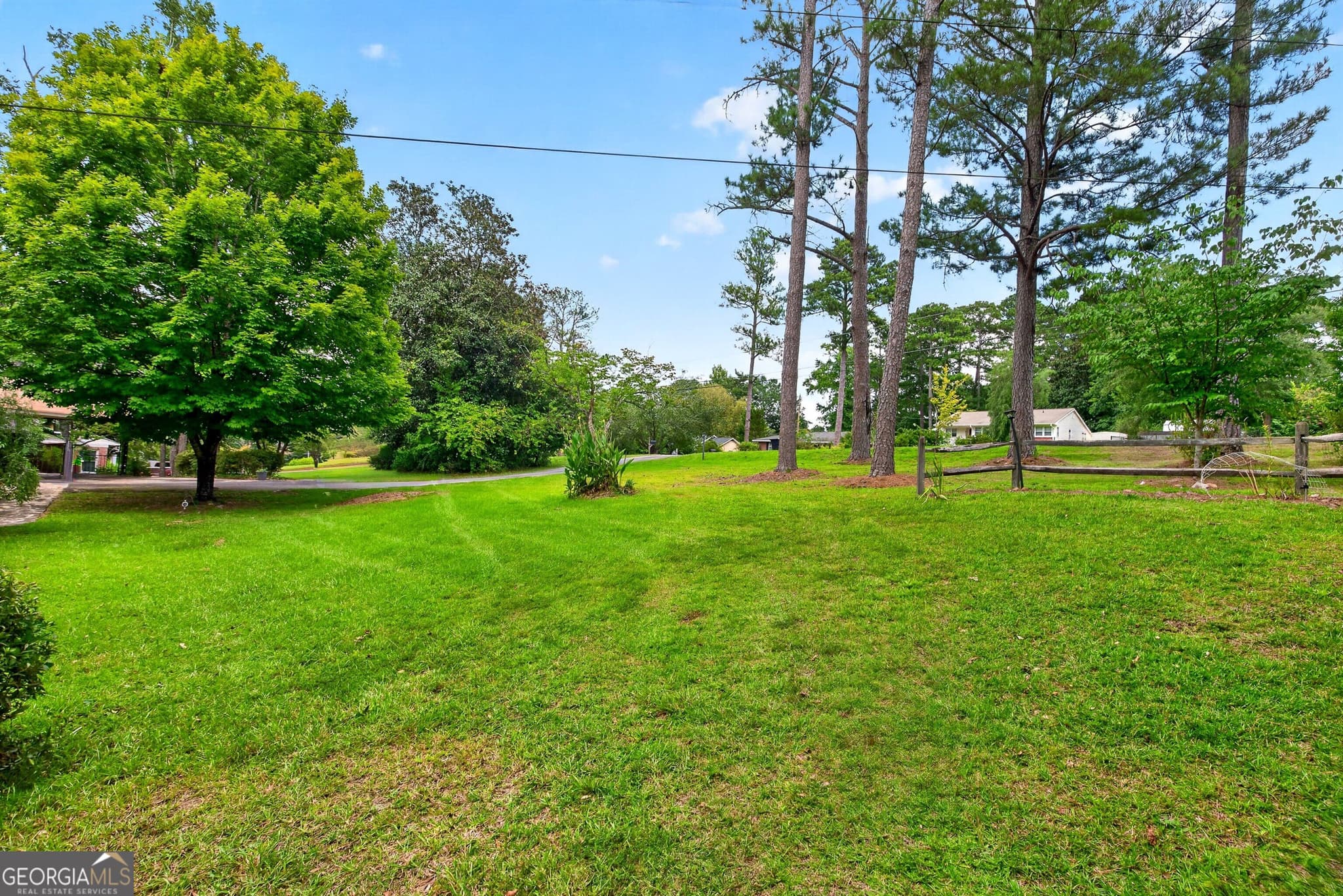 3 bedroom, 2 bathroom, 2,786 sq ft single family residence for sale at 514 Farris Boulevard, Manchester, GA 31816 — photo 4