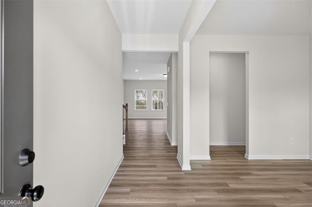 4 bedroom, 2.5 bathroom, 2,565 sq ft single family residence for sale at 550 Grover Street, Hoschton, GA 30548 — photo 2