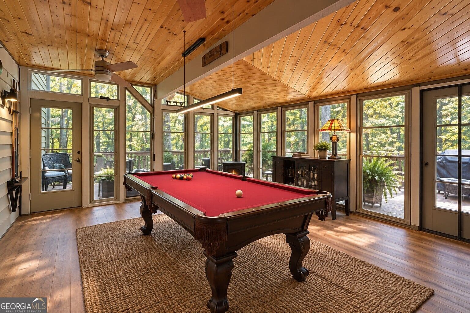 4 bedroom, 3 bathroom, 2,913 sq ft cabin,single family residence for sale at 162 Bluebell Circle, Jasper, GA 30143 — photo 5