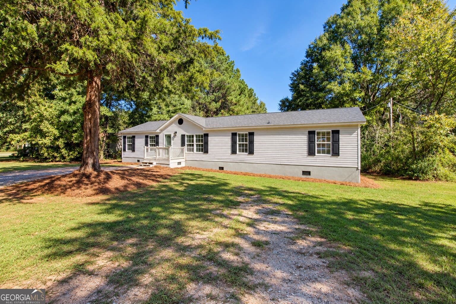 4 bedroom, 2 bathroom, 1,488 sq ft single family residence for sale at 222 Hogan Industrial Boulevard, Eatonton, GA 31024