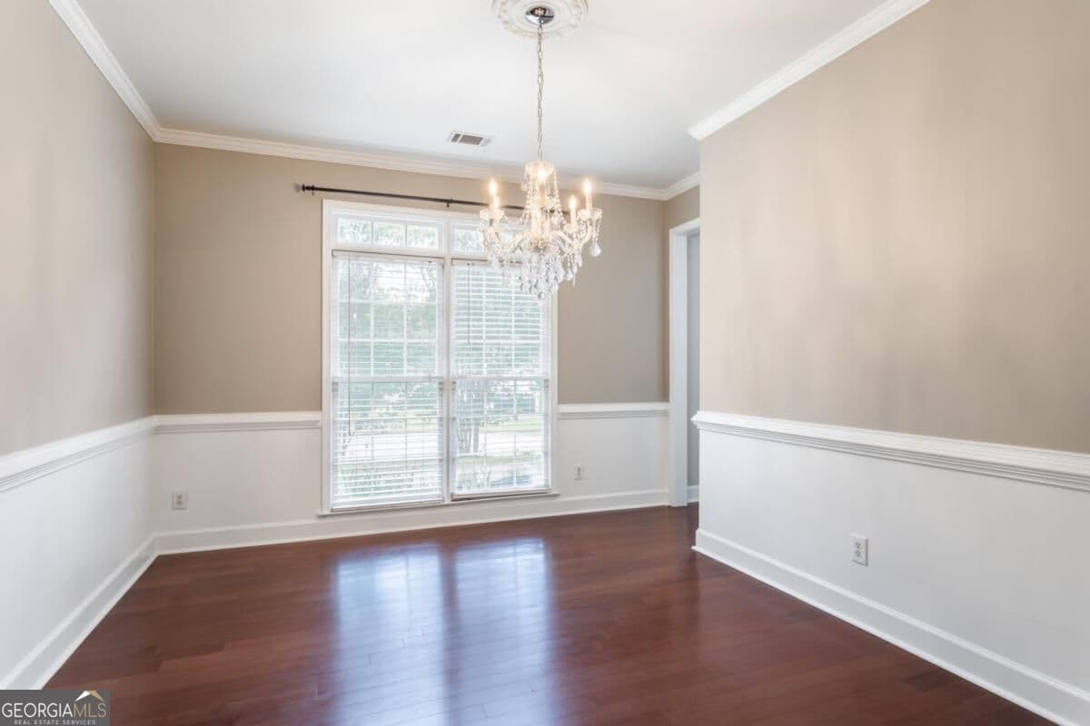 4 bedroom, 2.5 bathroom, 2,768 sq ft single family residence for sale at 1841 SW Lake Cove Drive, Atlanta, GA 30331 — photo 5