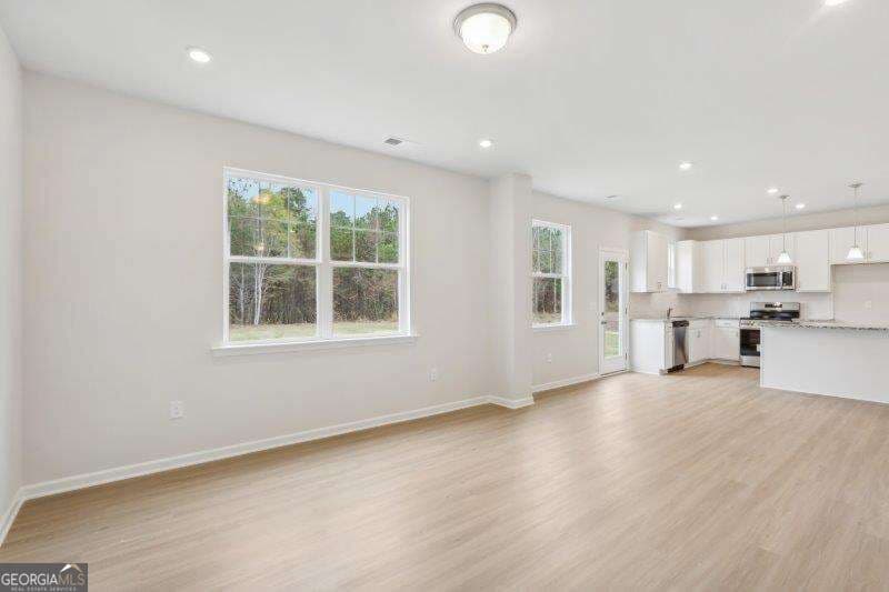 3 bedroom, 2.5 bathroom, 1,650 sq ft single family residence for sale at 317 Jagee Drive LOT C28, Byron, GA 31008 — photo 4