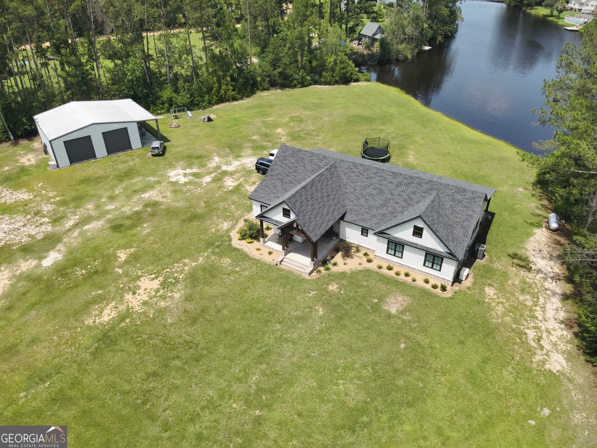 4 bedroom, 2.5 bathroom, 2,849 sq ft single family residence for sale at 149 Owl Head Trail, Hazlehurst, GA 31539 — photo 5