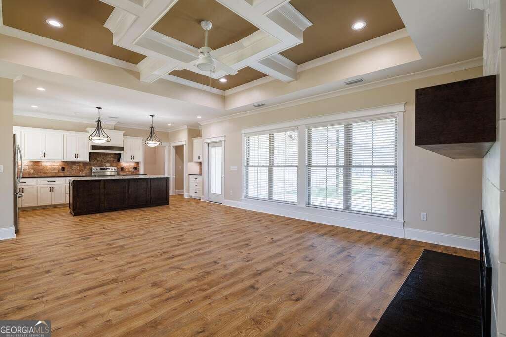4 bedroom, 3 bathroom, 2,323 sq ft single family residence for sale at 5622 Buck Run Road, Lake Park, GA 31636 — photo 8
