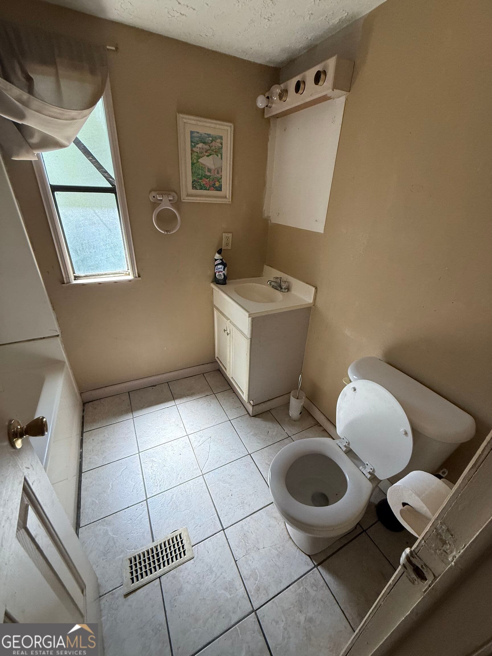 4 bedroom, 2.5 bathroom, 2,276 sq ft single family residence for sale at 3718 N Highway 1, Midville, GA 30441 — photo 7