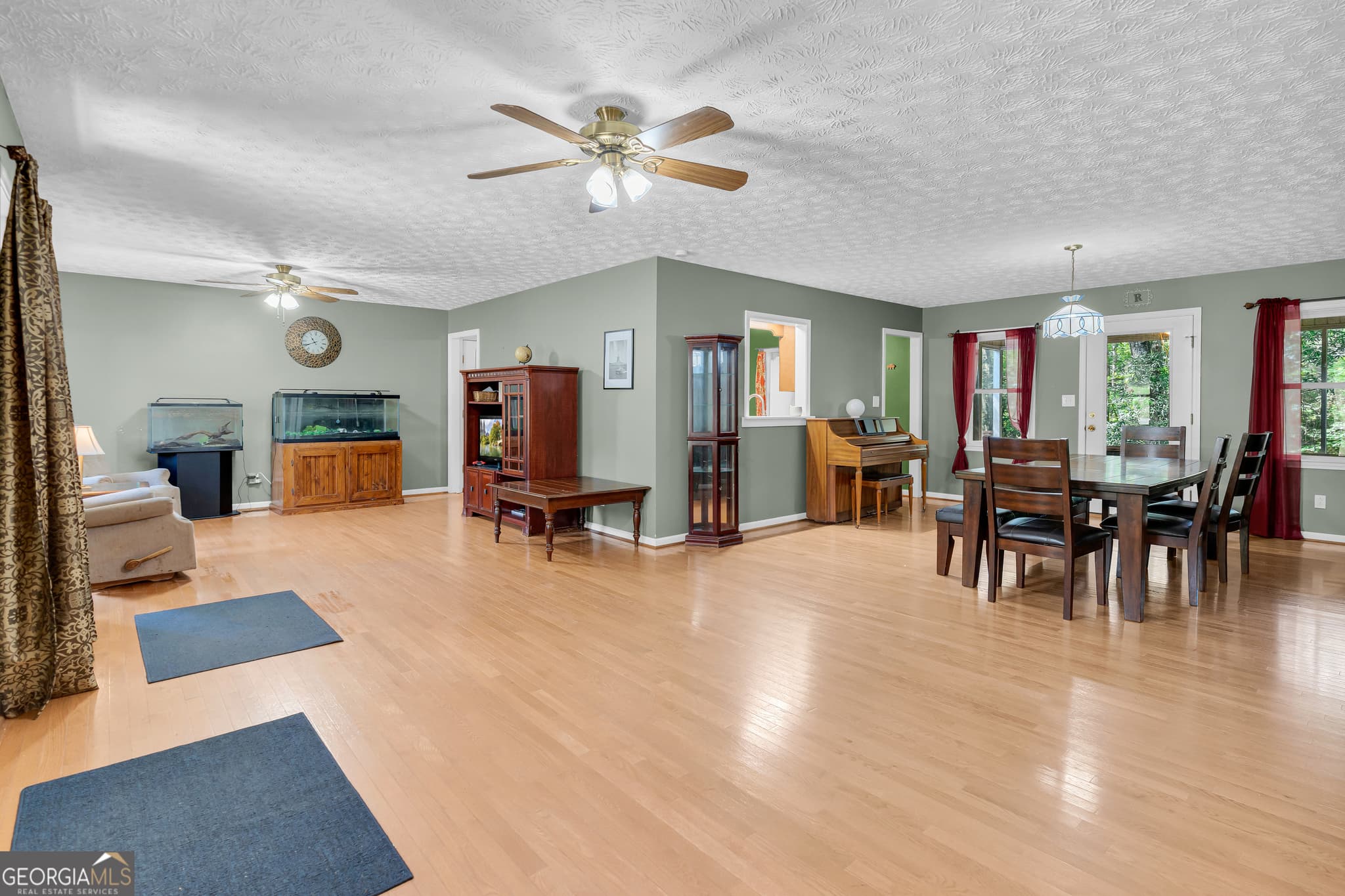 3 bedroom, 2.5 bathroom, 1,952 sq ft single family residence for sale at 79 Wisteria Cove Estate, Hartwell, GA 30643 — photo 10