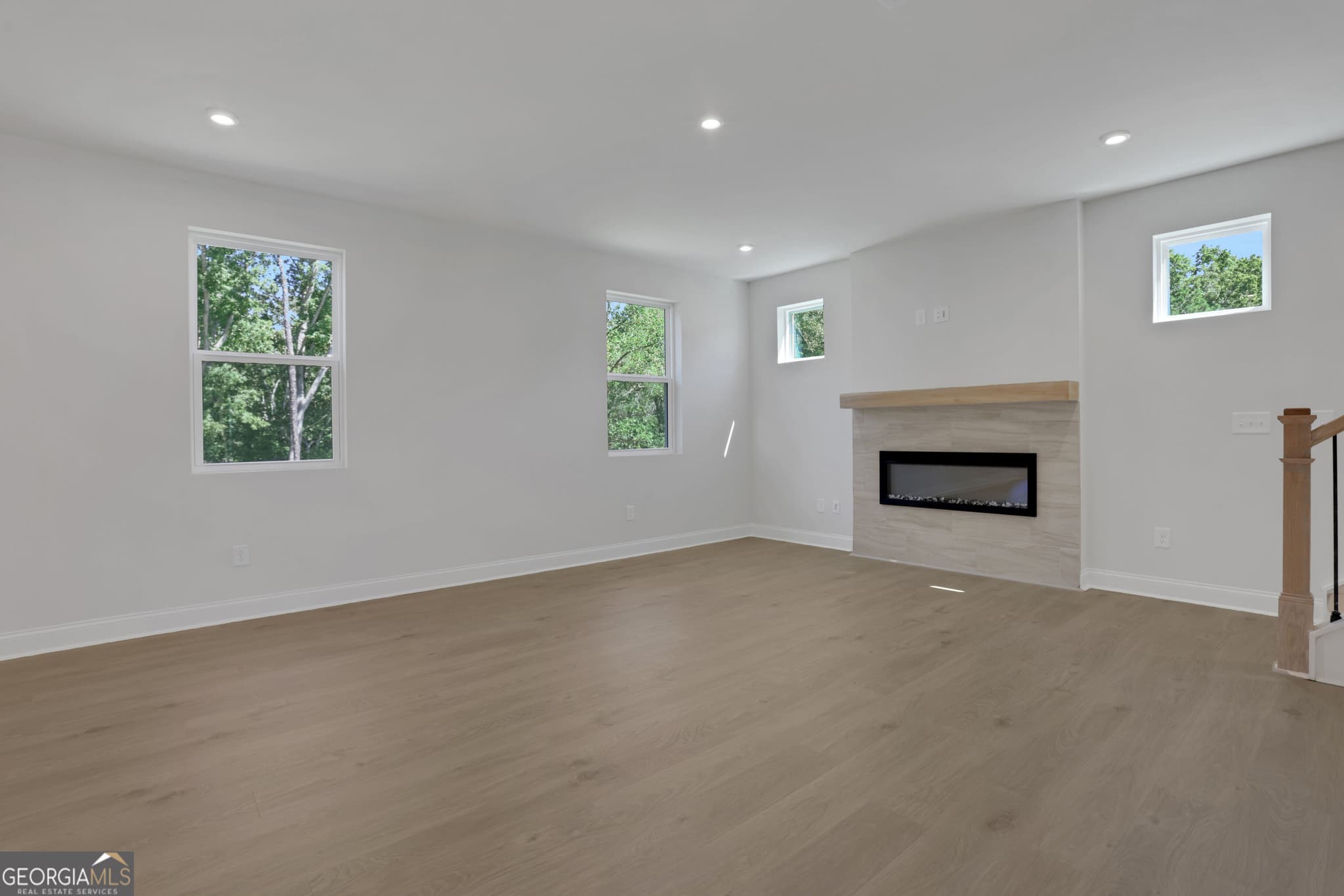 4 bedroom, 2.5 bathroom, 3,323 sq ft single family residence for sale at 307 William Gossett Drive 47B, Canton, GA 30114 — photo 5