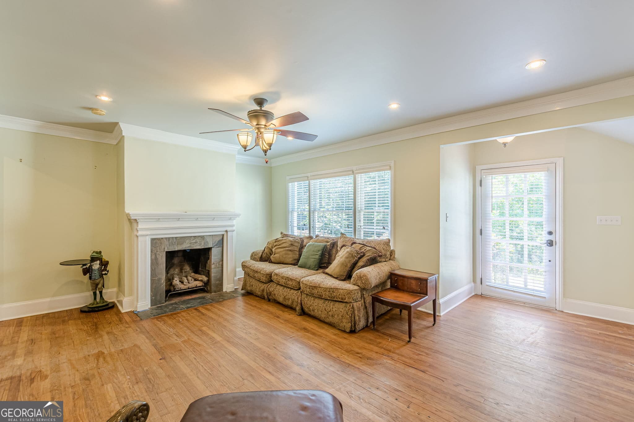 4 bedroom, 3 bathroom, 3,375 sq ft single family residence for sale at 2367 Ridgeway Avenue, College Park, GA 30337 — photo 8