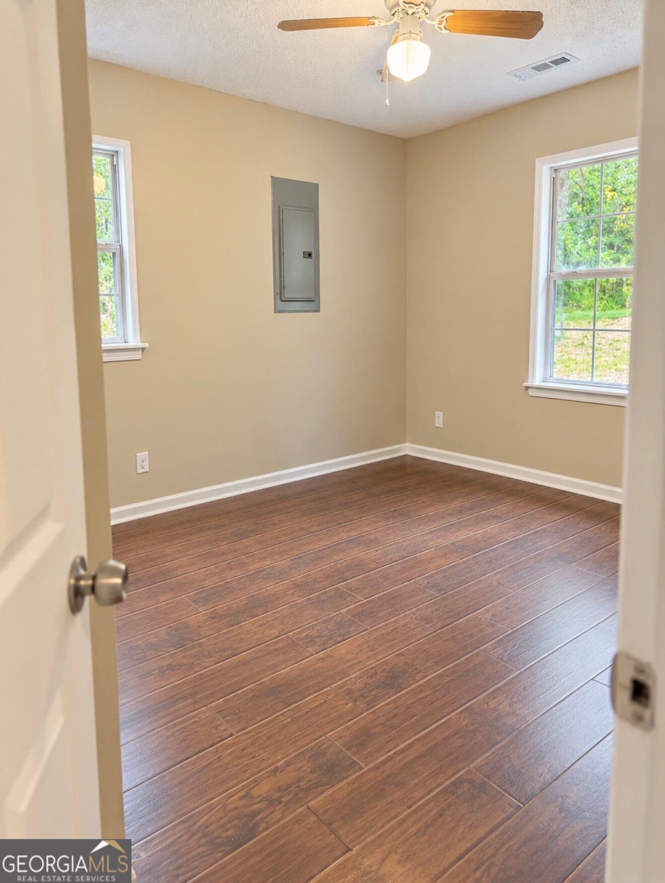 3 bedroom, 2 bathroom, 1,142 sq ft single family residence for sale at 345 Union Grove Church Road, Calhoun, GA 30701 — photo 9