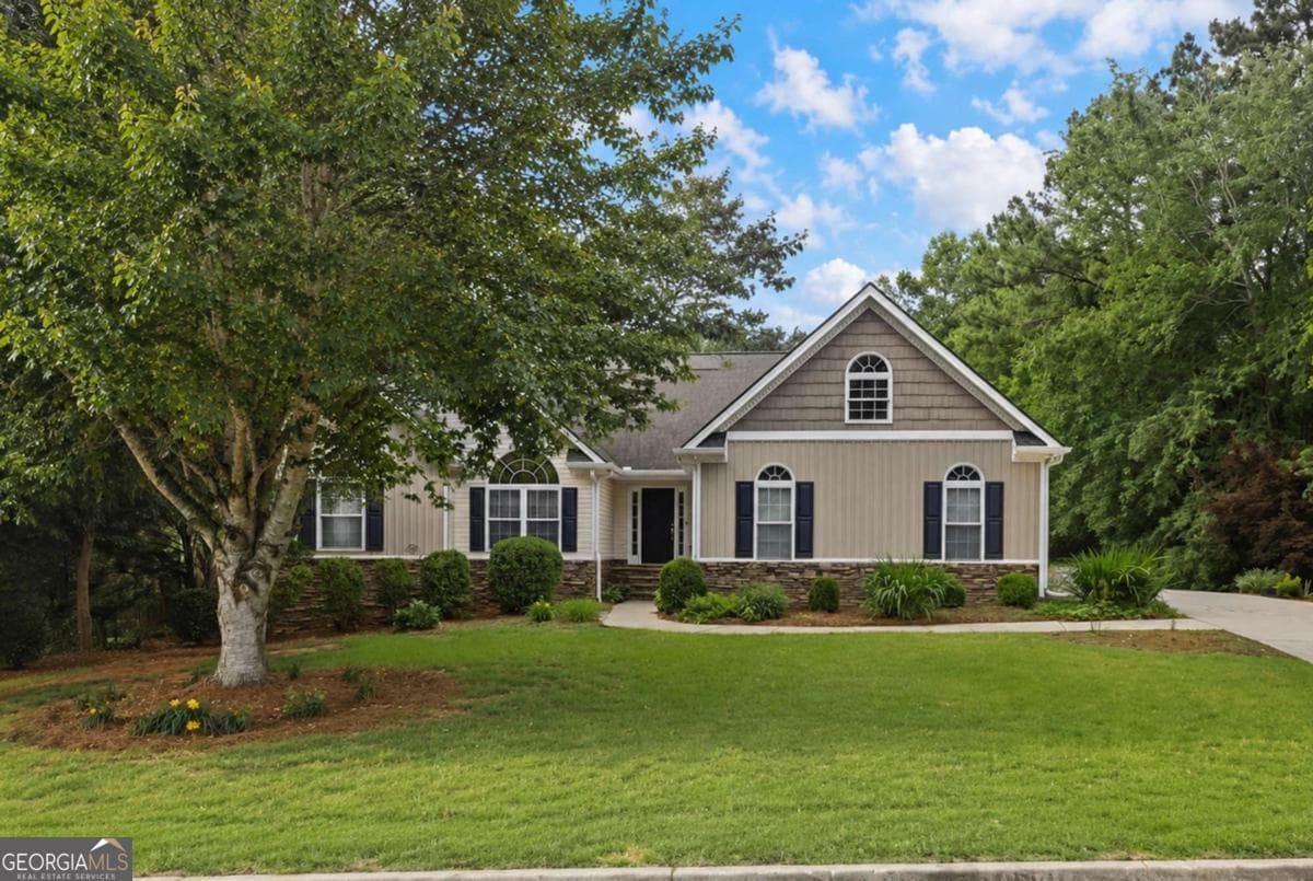 6 bedroom, 2.5 bathroom, 4,542 sq ft single family residence sold at 78 Foxdale Way, Dallas, GA 30132