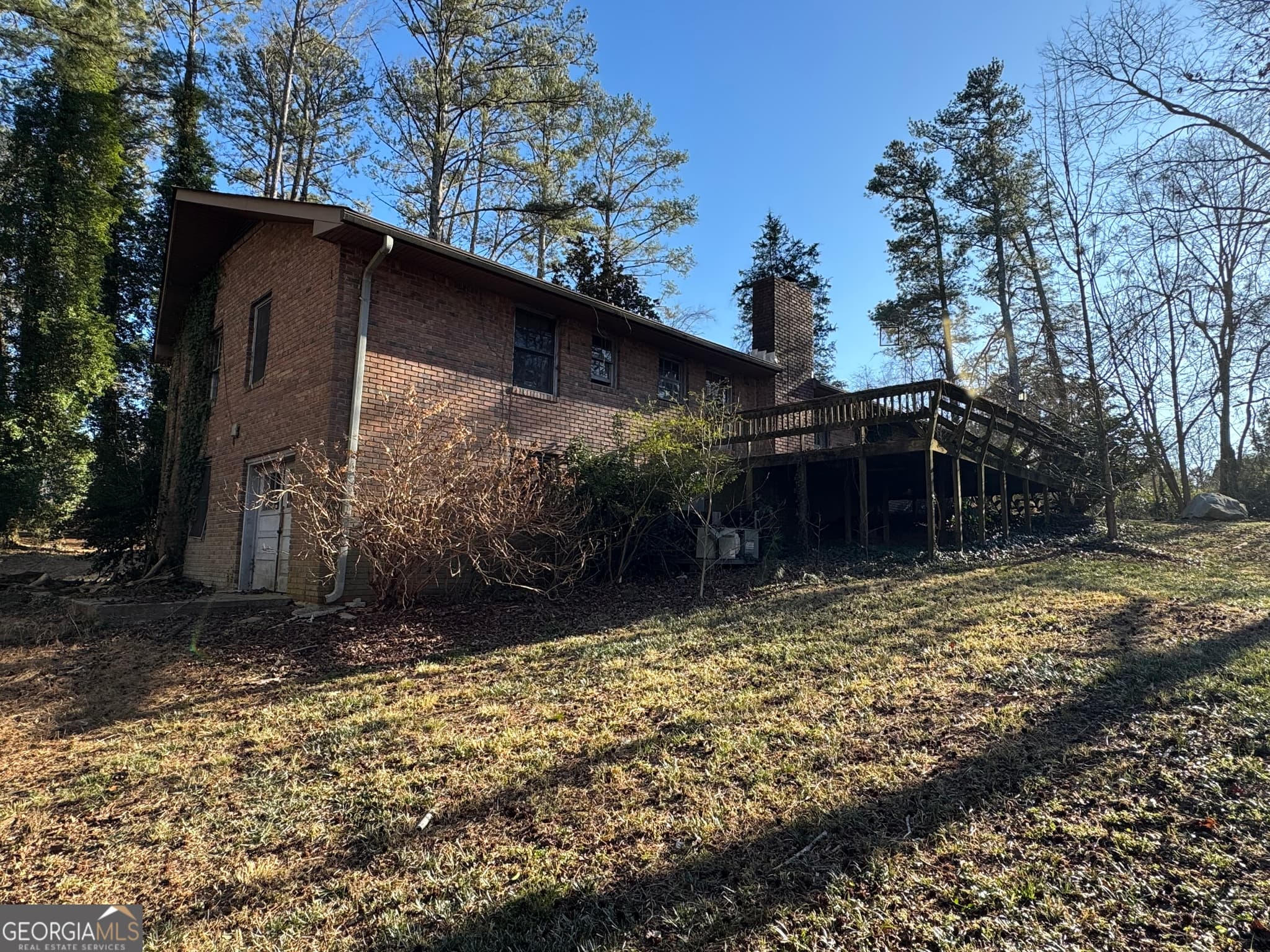 3 bedroom, 2.5 bathroom, 1,296 sq ft single family residence for sale at 3955 Demooney Road, Atlanta, GA 30349 — photo 5