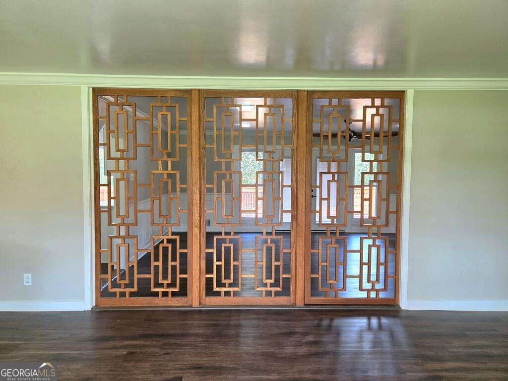 4 bedroom, 3.5 bathroom, 2,968 sq ft single family residence for sale at 911 W Roanoke Drive Extension, Fitzgerald, GA 31750 — photo 10