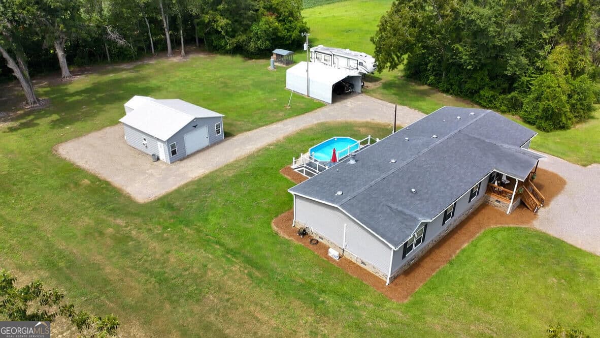 4 bedroom, 2 bathroom, 2,432 sq ft manufactured home,single family residence under contract at 9400 Ga Highway 24, Statesboro, GA 30461