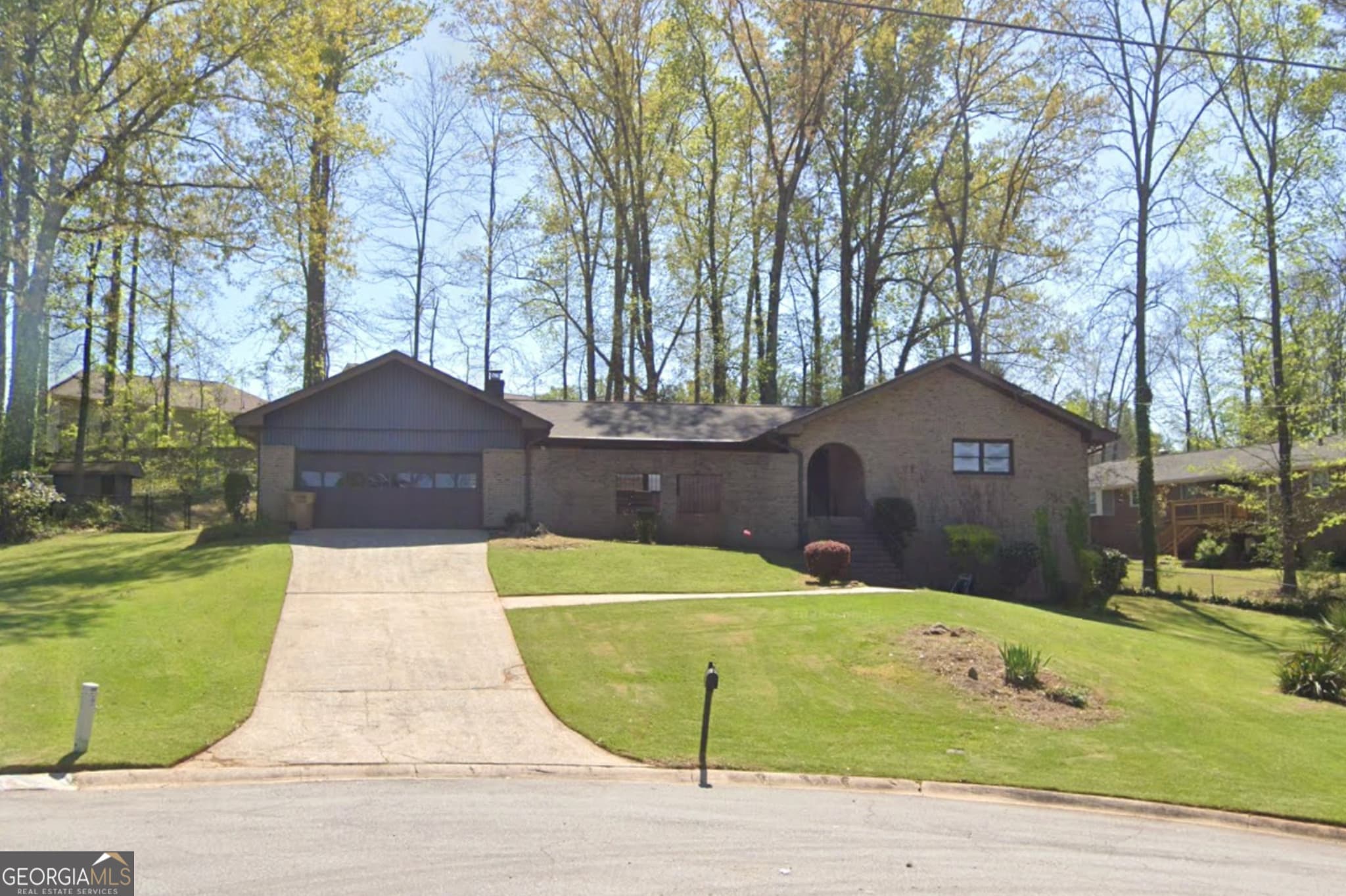 3 bedroom, 2 bathroom, 1,868 sq ft single family residence sold at 1604 Coronet Drive, Riverdale, GA 30296