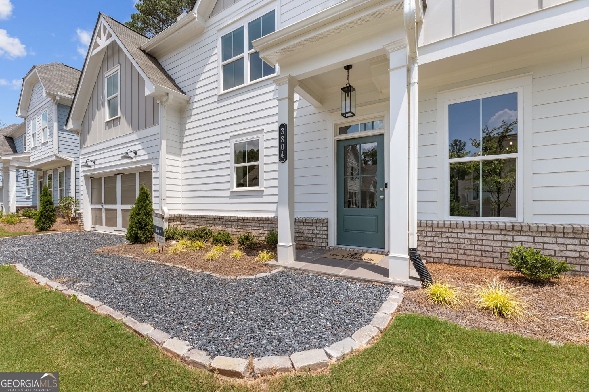 3 bedroom, 2.5 bathroom single family residence for sale at 3804 Cottage Circle, Tucker, GA 30083 — photo 2