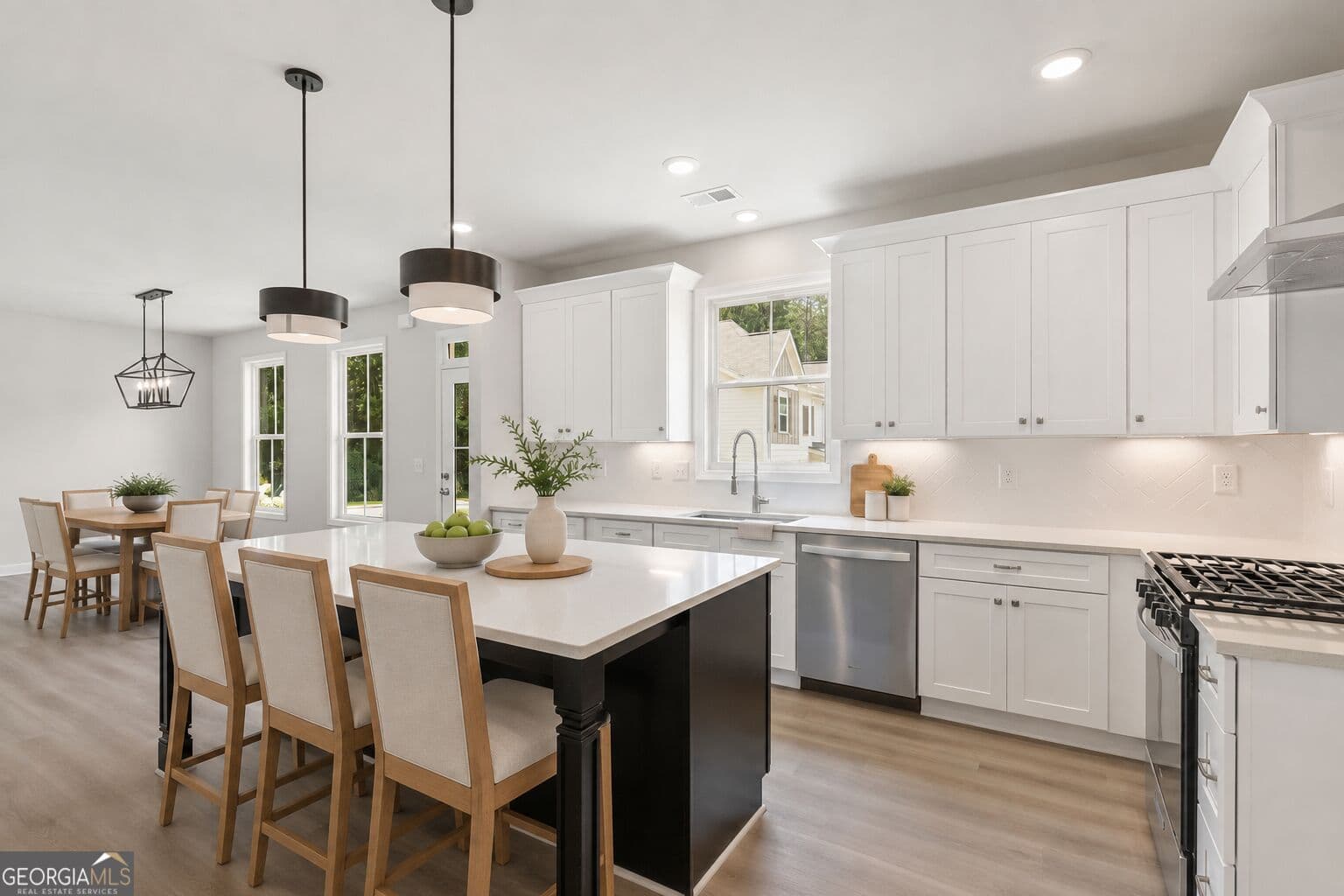 3 bedroom, 2.5 bathroom single family residence for sale at 3804 Cottage Circle, Tucker, GA 30083 — photo 3