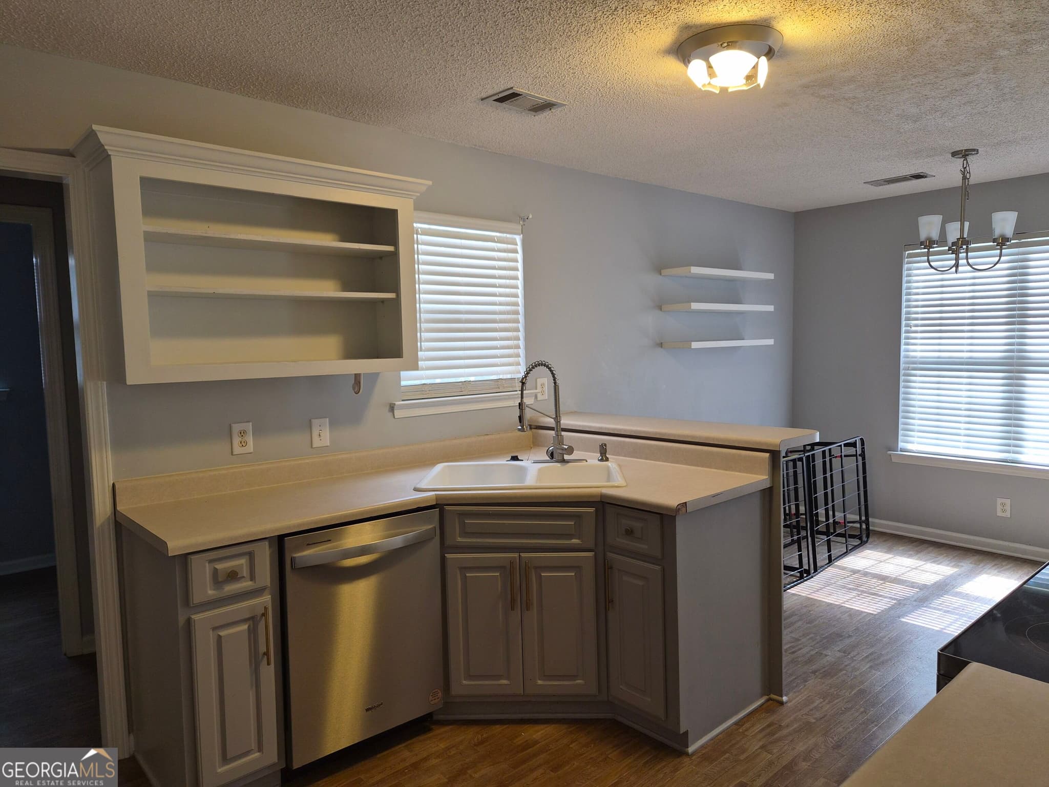 4 bedroom, 2.5 bathroom, 2,061 sq ft single family residence for sale at 200 Myles Lane, Bonaire, GA 31005 — photo 7