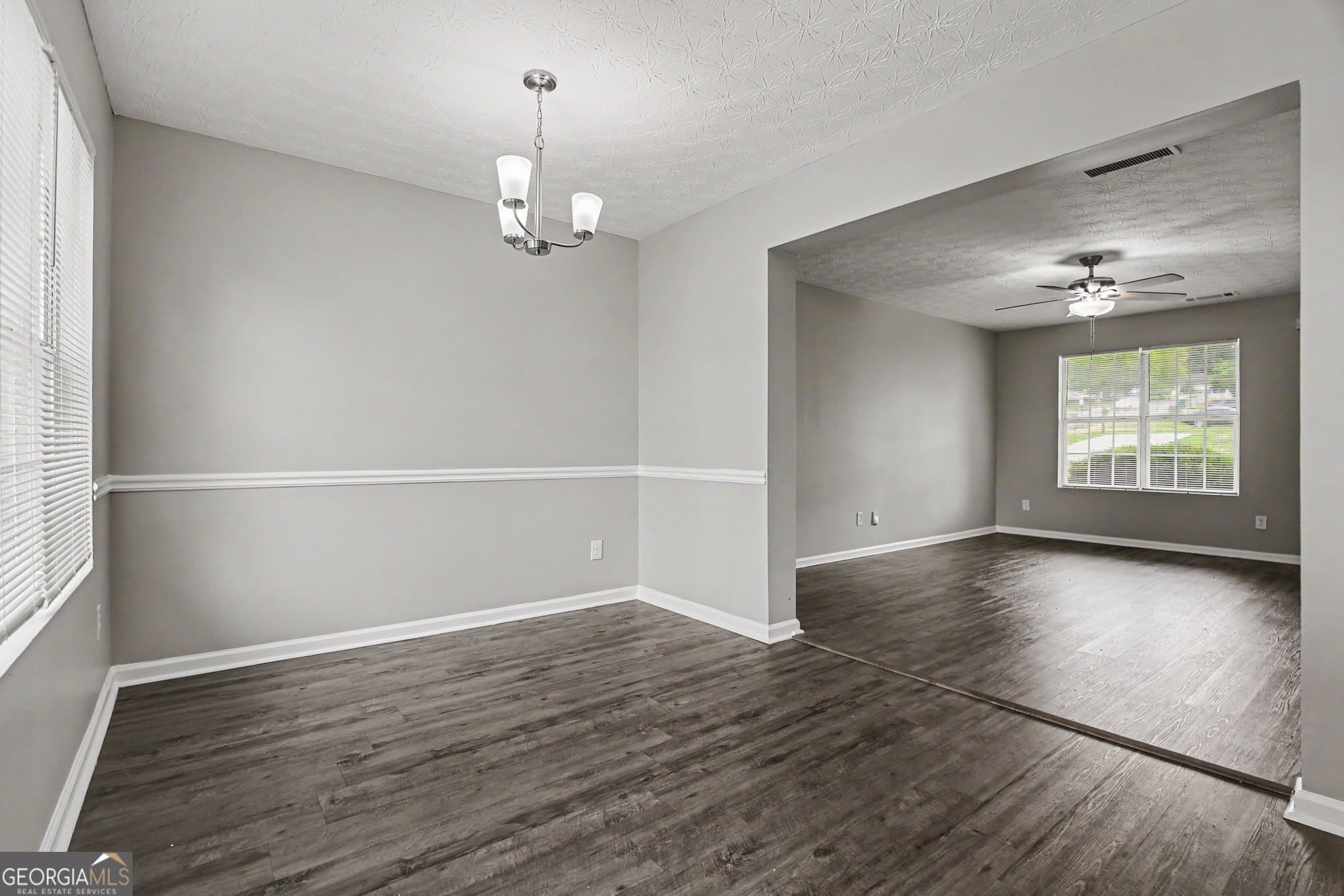3 bedroom, 2.5 bathroom, 1,540 sq ft single family residence for sale at 519 Carlton Pointe Drive, Palmetto, GA 30268 — photo 5