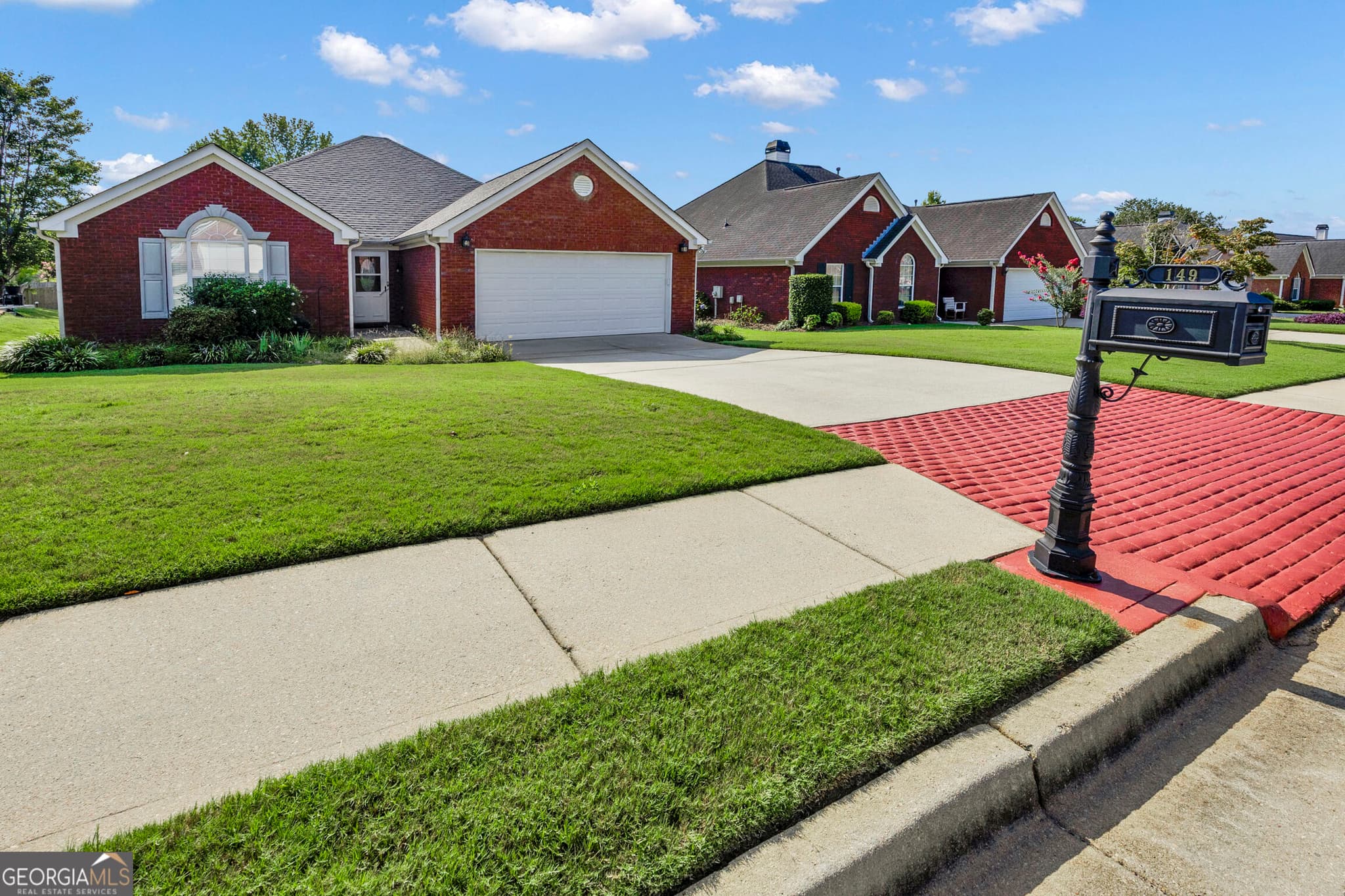 2 bedroom, 2 bathroom, 1,585 sq ft single family residence for sale at 149 Meridian Drive, Stockbridge, GA 30281 — photo 2