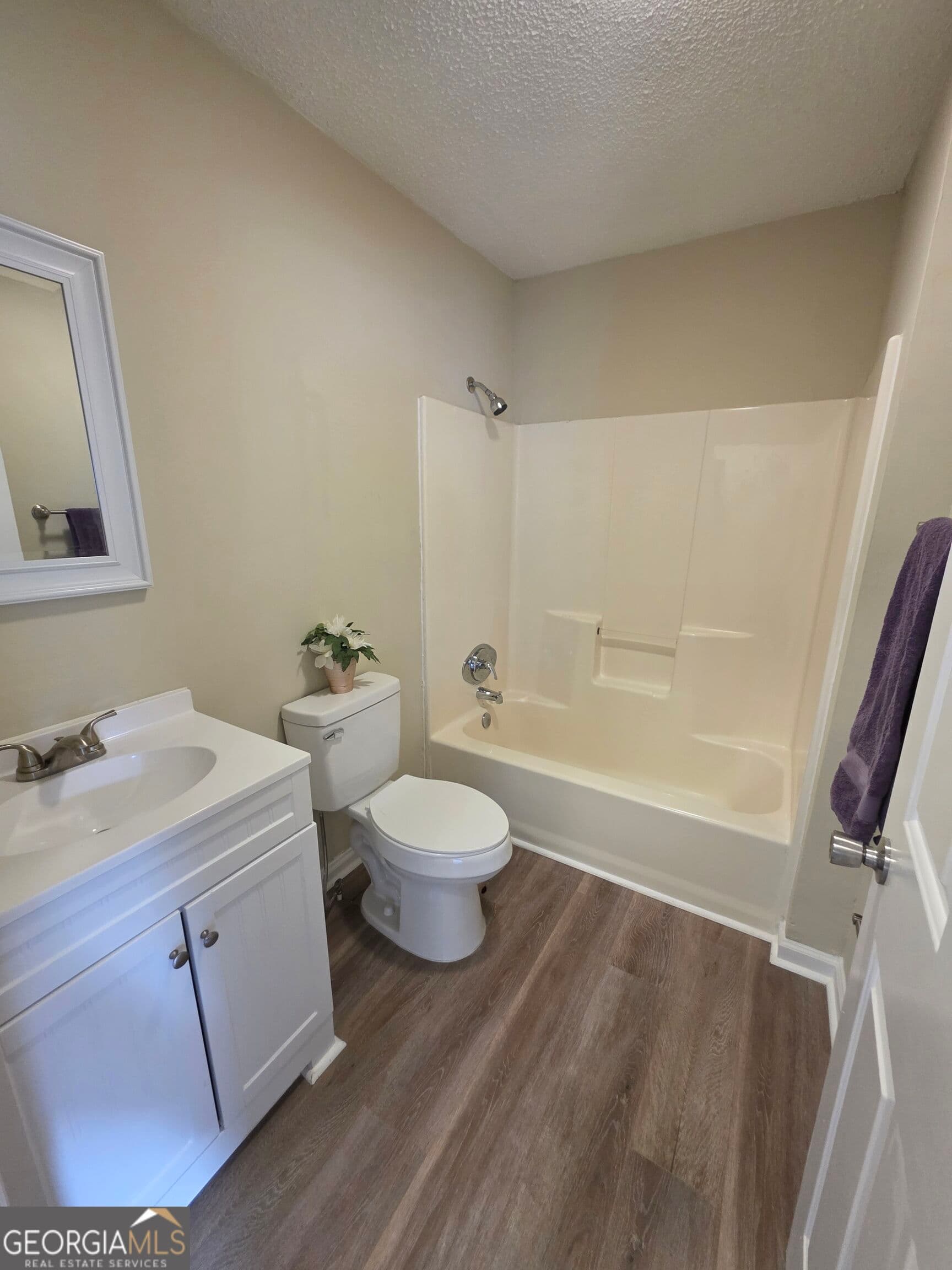 2 bedroom, 1 bathroom, 894 sq ft single family residence for sale at 118 Griffith Street, Winder, GA 30680 — photo 8