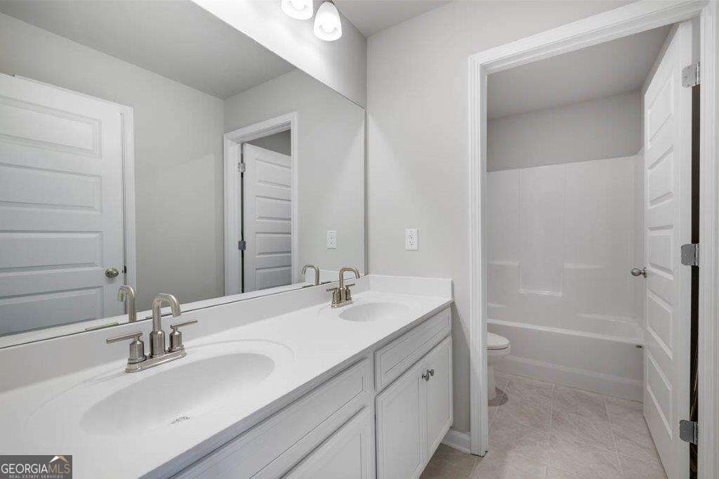 4 bedroom, 3 bathroom single family residence for sale at 1180 Trident Maple Chase, Lawrenceville, GA 30045 — photo 8