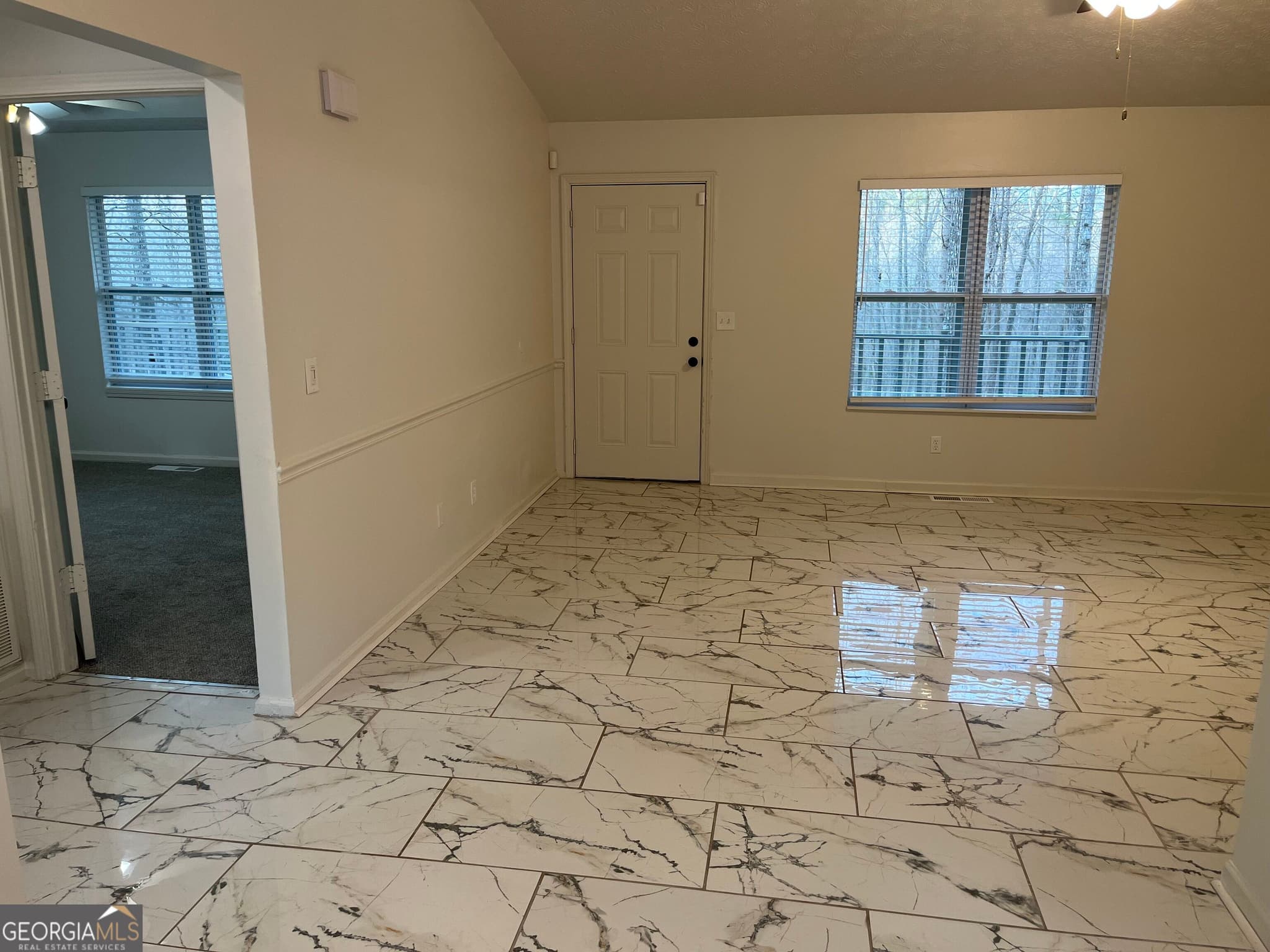 3 bedroom, 2 bathroom, 1,200 sq ft single family residence for rent at 507 Lakeshore Drive, Stockbridge, GA 30281 for $1,650 a month — photo 4
