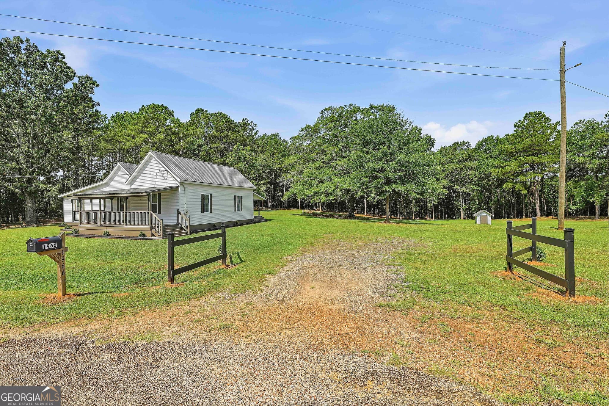 4 bedroom, 2 bathroom, 2,202 sq ft single family residence for sale at 1966 Owens Road, Woodbury, GA 30293 — photo 5
