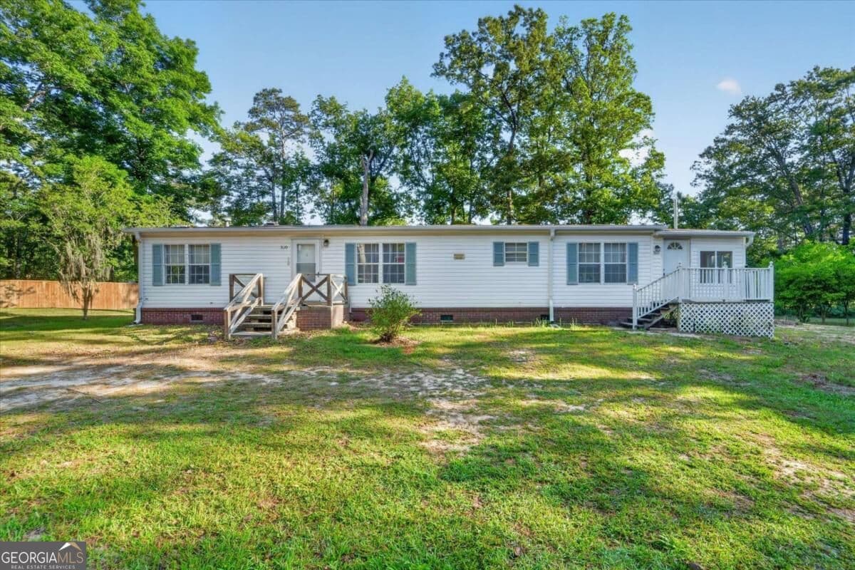3 bedroom, 2 bathroom, 1,512 sq ft manufactured home,single family residence for sale at 300 Deer Trail Lane, Midway, GA 31320 — photo 1 of 24