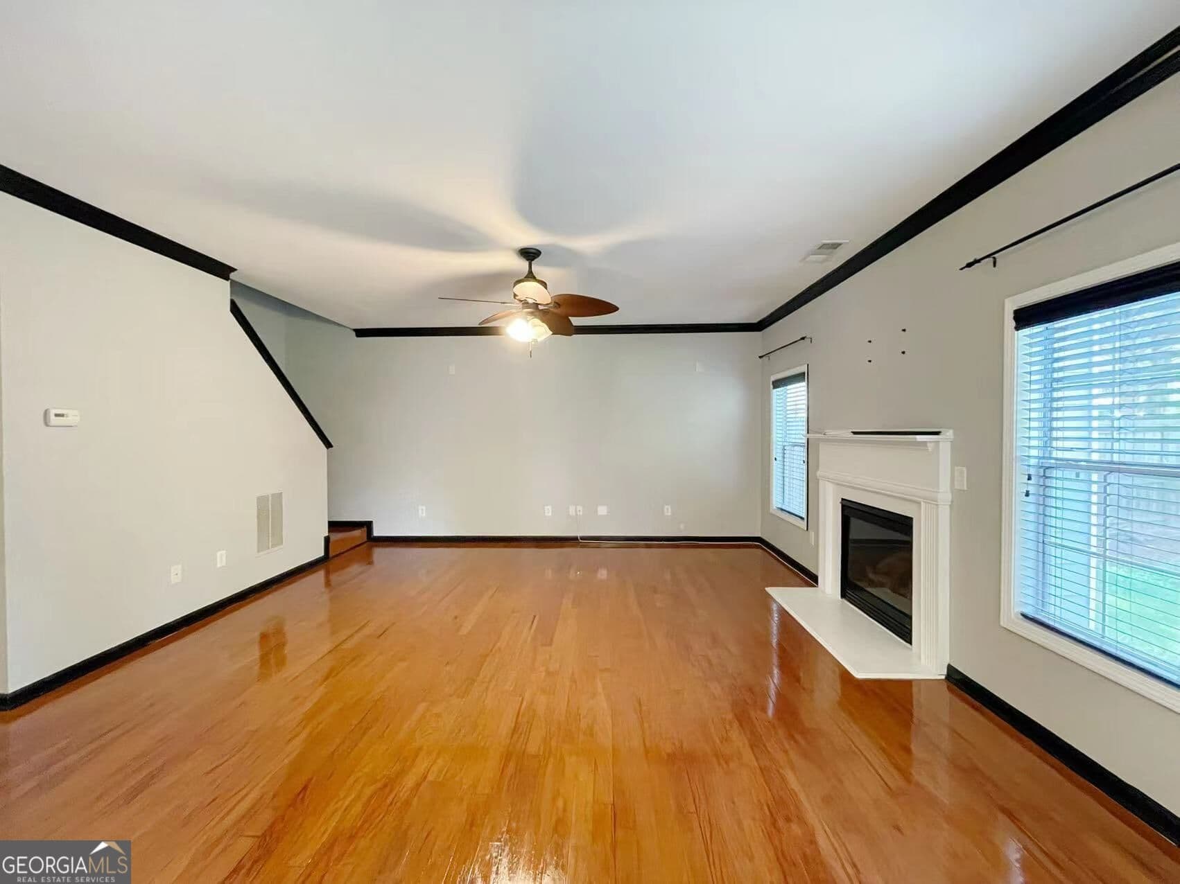 4 bedroom, 2.5 bathroom, 2,201 sq ft single family residence for rent at 401 Norton Crossing, Woodstock, GA 30188 for $2,450 a month — photo 7