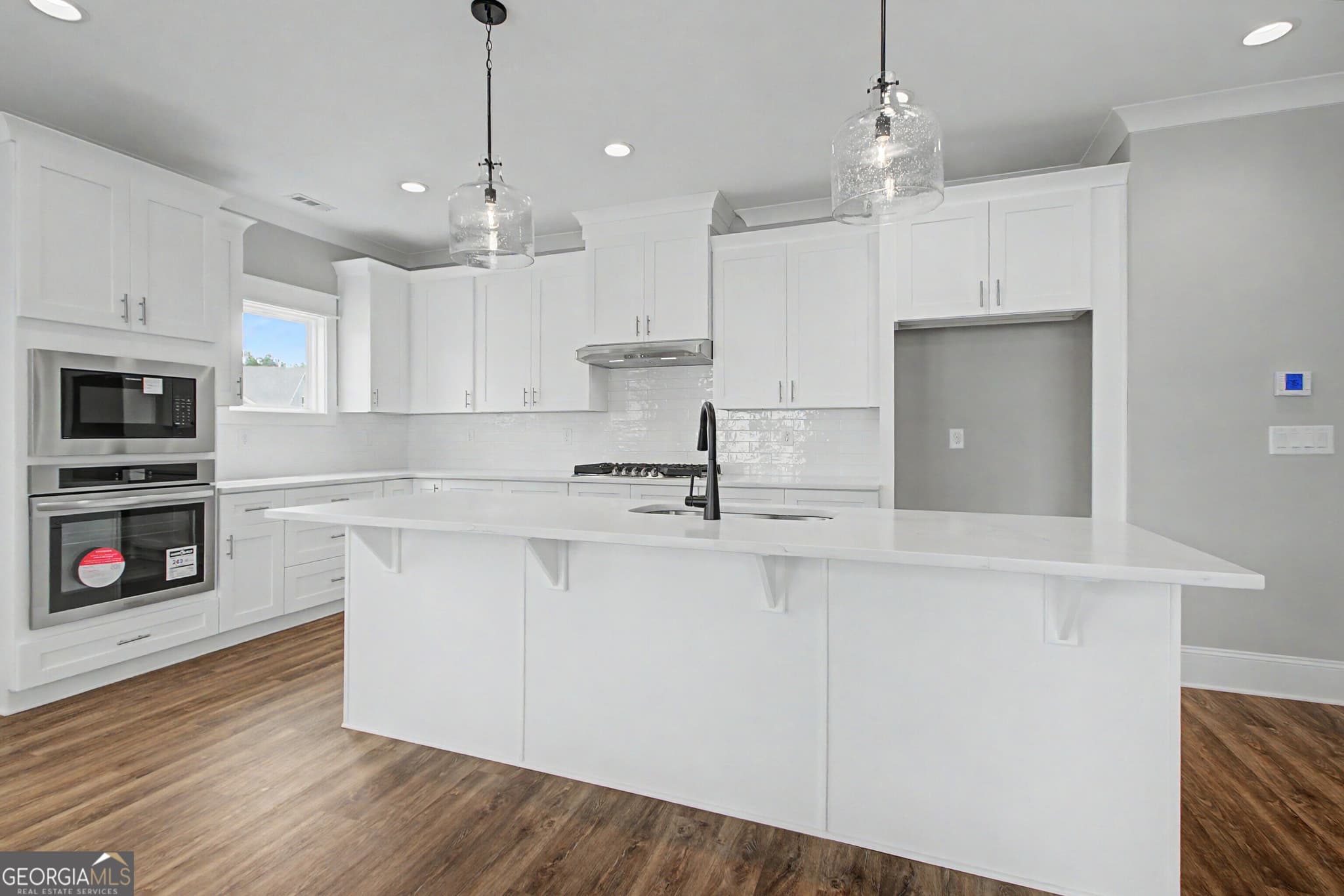 3 bedroom, 2 bathroom, 1,552 sq ft single family residence for sale at 100 Redhaven Drive, Senoia, GA 30276 — photo 7