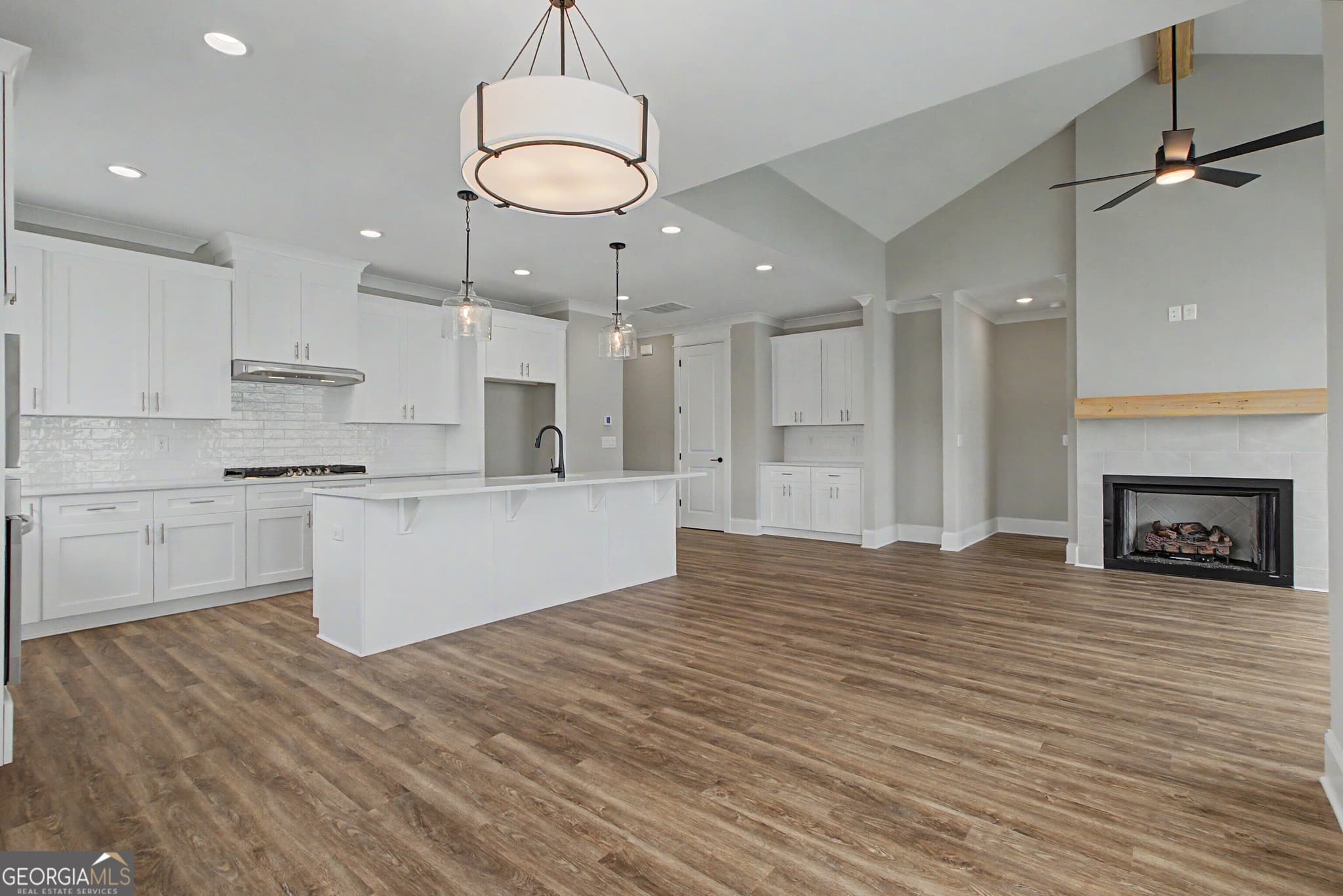 3 bedroom, 2 bathroom, 1,552 sq ft single family residence for sale at 100 Redhaven Drive, Senoia, GA 30276 — photo 9
