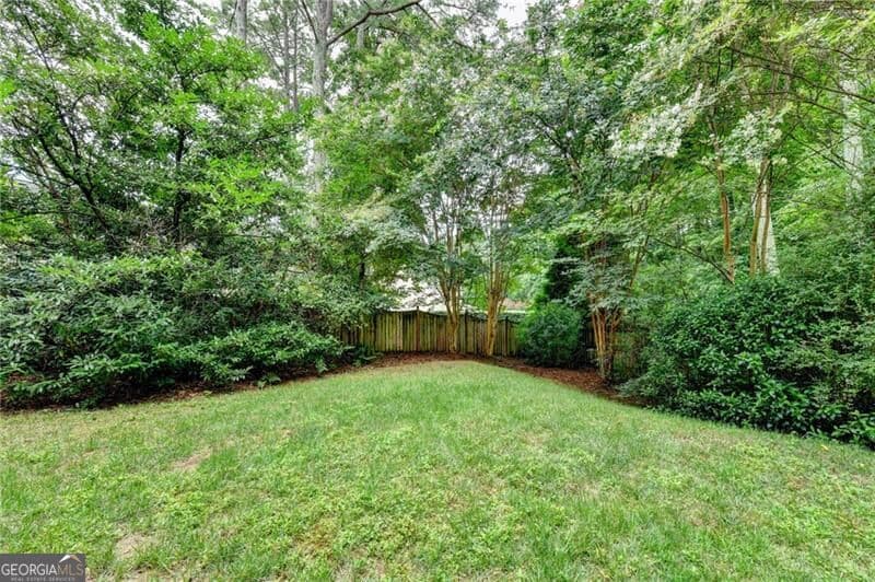 5 bedroom, 5.5 bathroom, 5,312 sq ft single family residence for sale at 610 Turbridge Court, Johns Creek, GA 30022 — photo 9