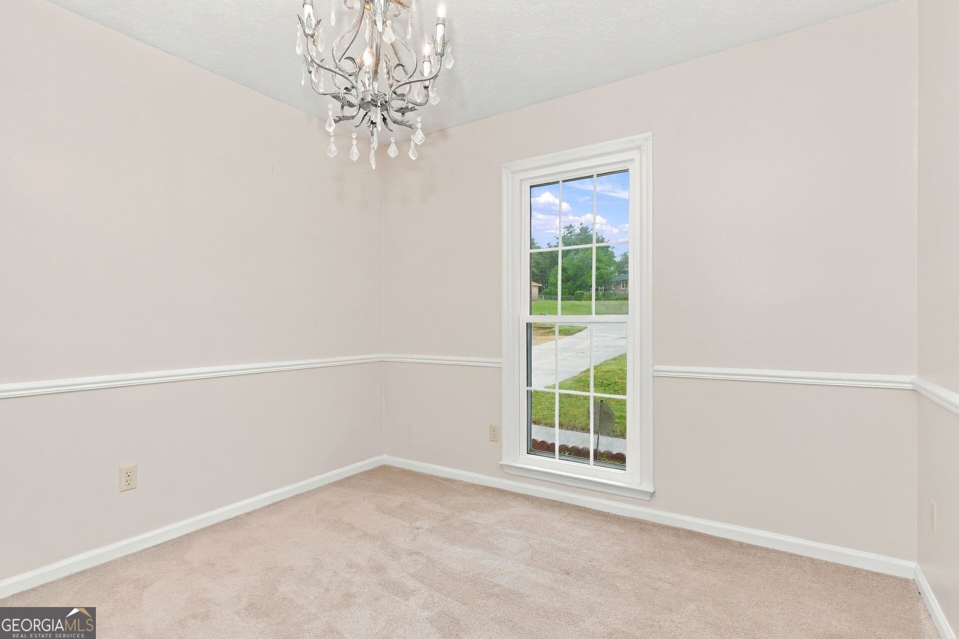 3 bedroom, 2 bathroom, 1,739 sq ft single family residence under contract at 4104 Curry Street, Columbus, GA 31907 — photo 7