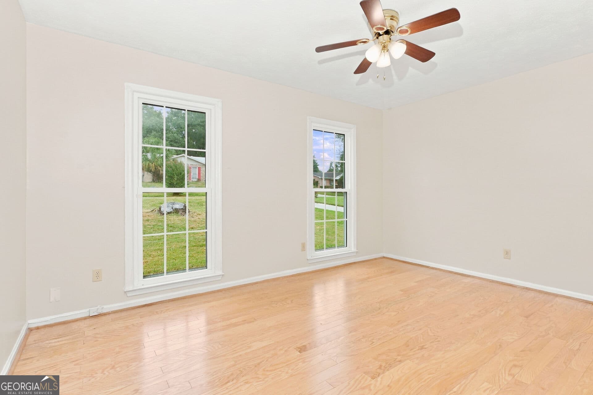 3 bedroom, 2 bathroom, 1,739 sq ft single family residence under contract at 4104 Curry Street, Columbus, GA 31907 — photo 4
