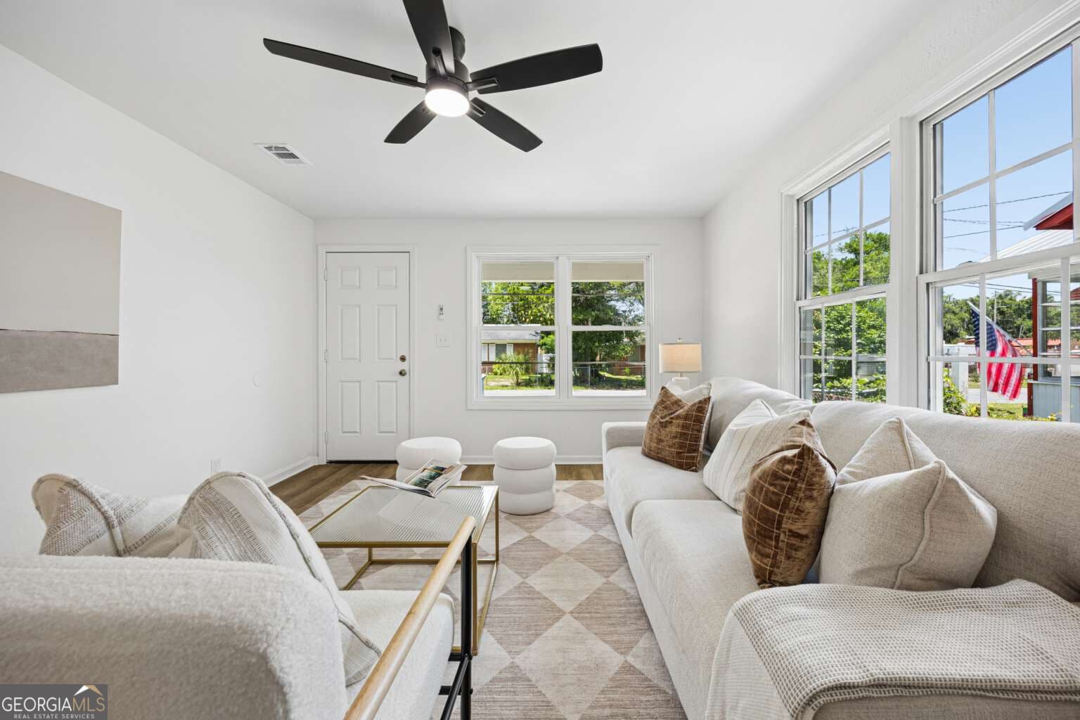 2 bedroom, 1 bathroom, 900 sq ft single family residence for sale at 804 P Street, Brunswick, GA 31520 — photo 8