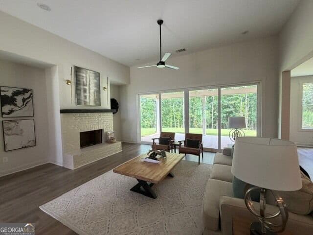 5 bedroom, 4 bathroom, 3,098 sq ft single family residence for sale at 1593 Bethesda Church Road, Carrollton, GA 30117 — photo 6