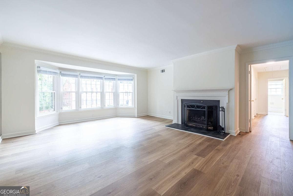3 bedroom, 2 bathroom, 1,452 sq ft condominium for sale at 2363 Henderson Mill Road 7, Atlanta, GA 30345 — photo 3