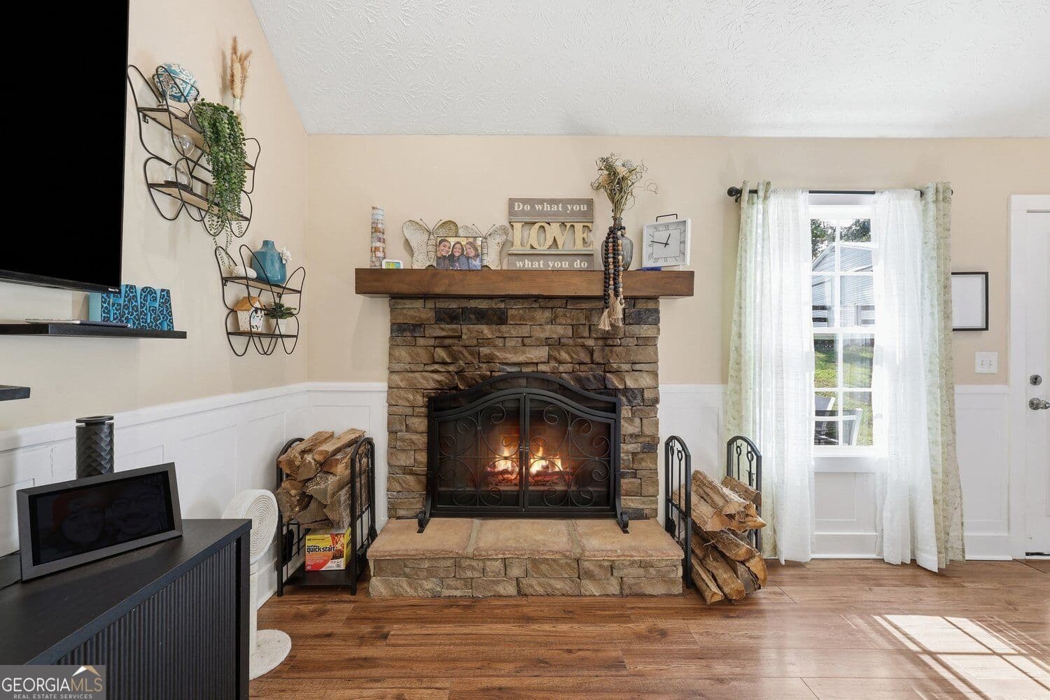 3 bedroom, 2 bathroom, 1,229 sq ft single family residence for sale at 44 Oakmont Drive, Cleveland, GA 30528 — photo 8