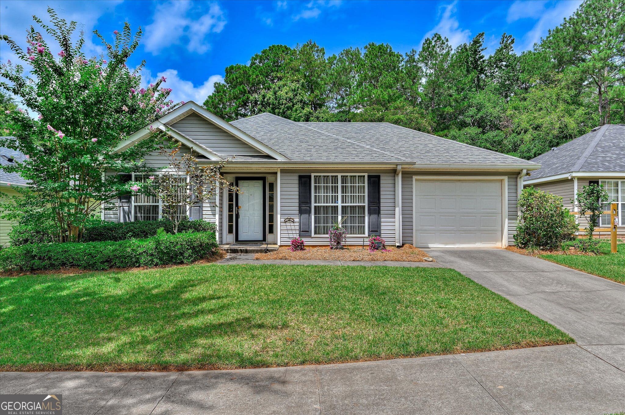 3 bedroom, 2 bathroom, 1,350 sq ft single family residence for sale at 124 Oakland Drive, North Augusta, SC 29860