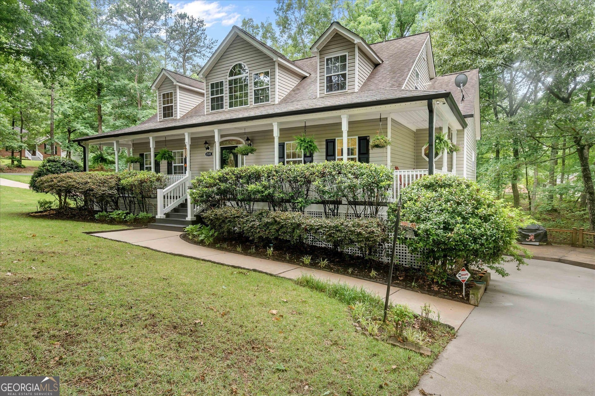 4 bedroom, 3.5 bathroom, 3,583 sq ft single family residence for sale at 2135 Ashton Drive, Villa Rica, GA 30180 — photo 5