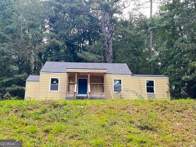 3 bedroom, 2 bathroom, 1,134 sq ft single family residence for sale at 451 Collier Ridge Drive, Atlanta, GA 30318 — photo 1 of 9