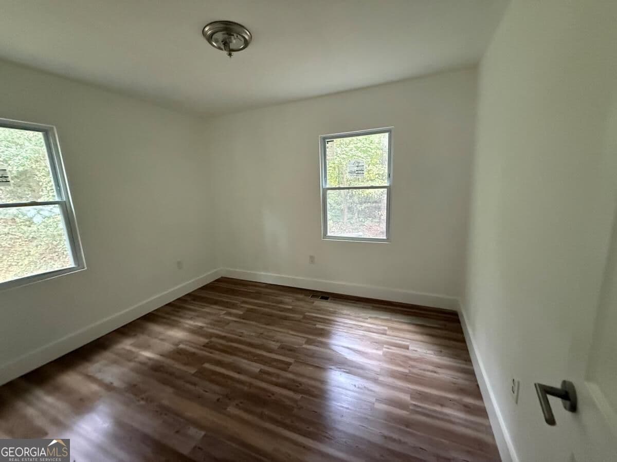 3 bedroom, 2 bathroom, 1,134 sq ft single family residence for sale at 451 Collier Ridge Drive, Atlanta, GA 30318 — photo 8
