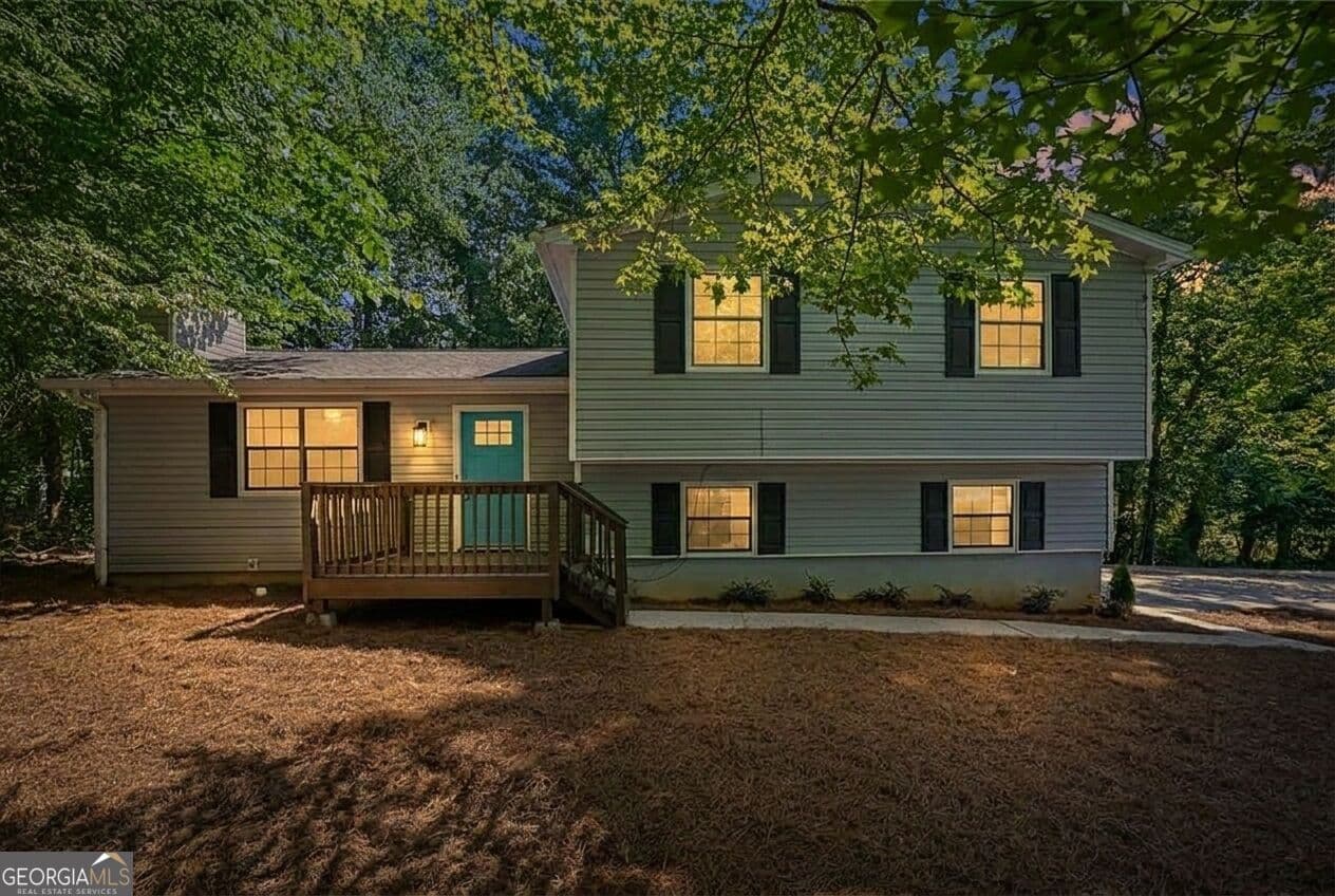 4 bedroom, 2.5 bathroom, 1,824 sq ft single family residence for rent at 1909 Suwanee Valley Road, Lawrenceville, GA 30043 for $1,850 a month — photo 1 of 21