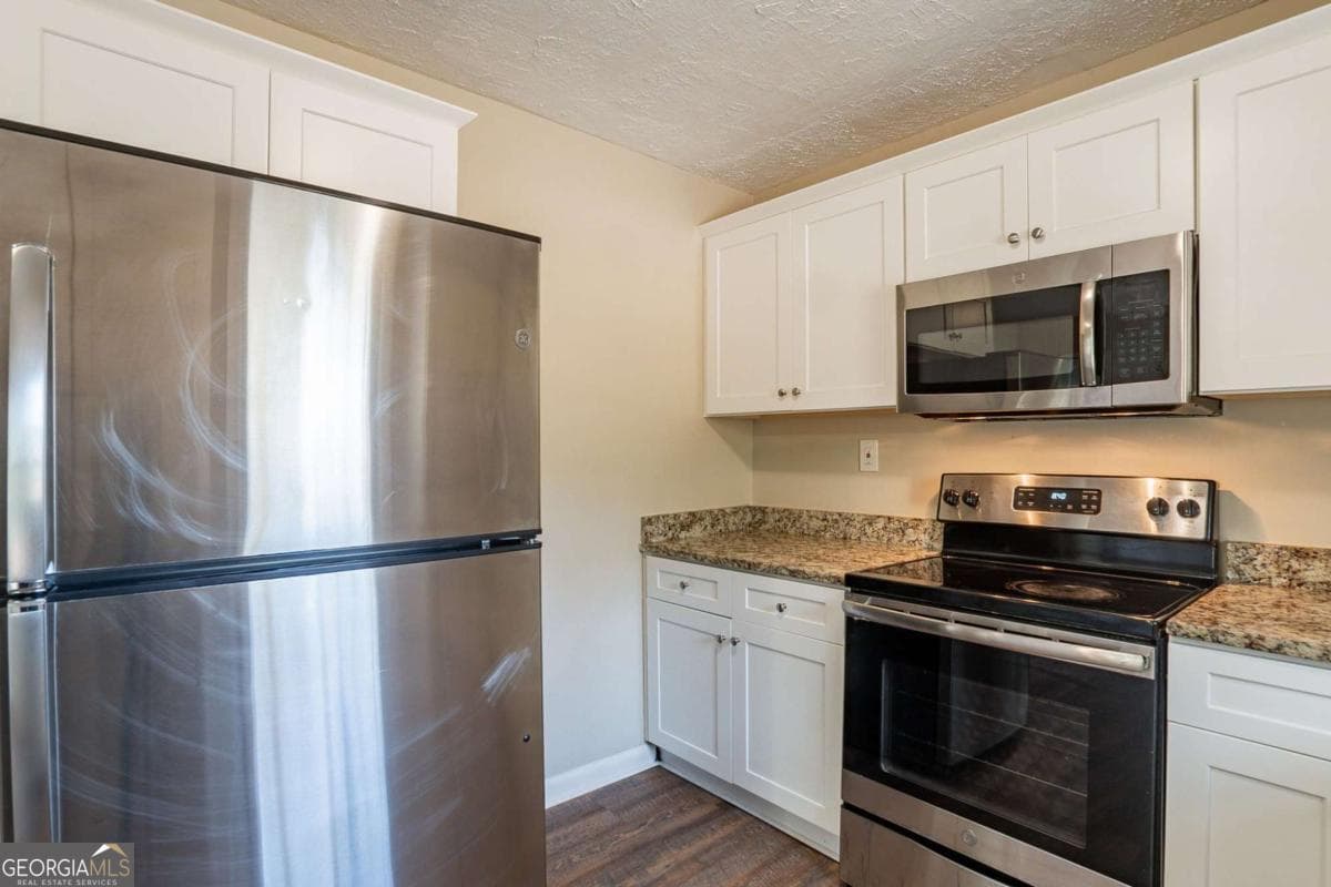 4 bedroom, 1 bathroom, 1,118 sq ft single family residence for sale at 3018 Meadowview Drive, Atlanta, GA 30316 — photo 6