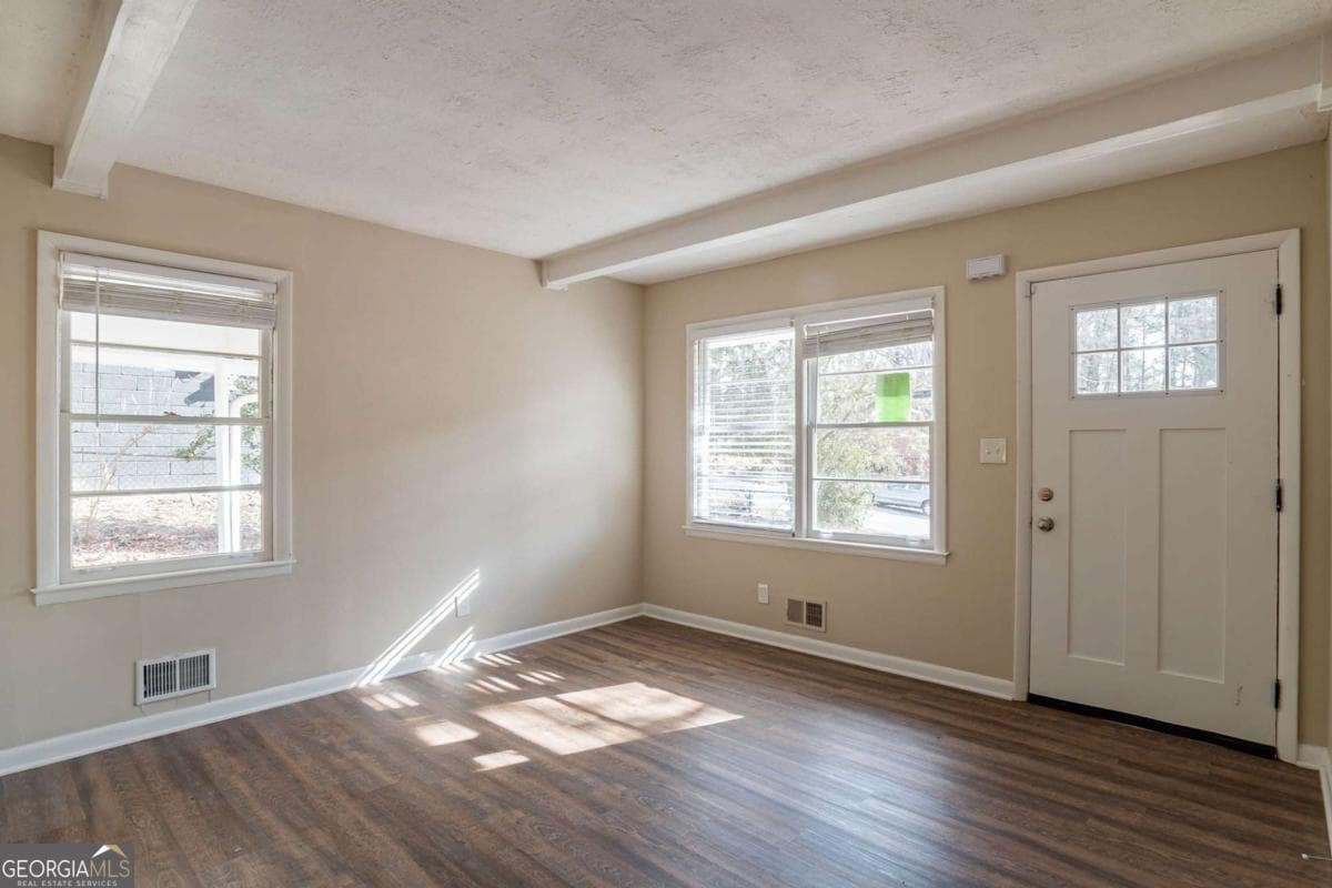 4 bedroom, 1 bathroom, 1,118 sq ft single family residence for sale at 3018 Meadowview Drive, Atlanta, GA 30316 — photo 7