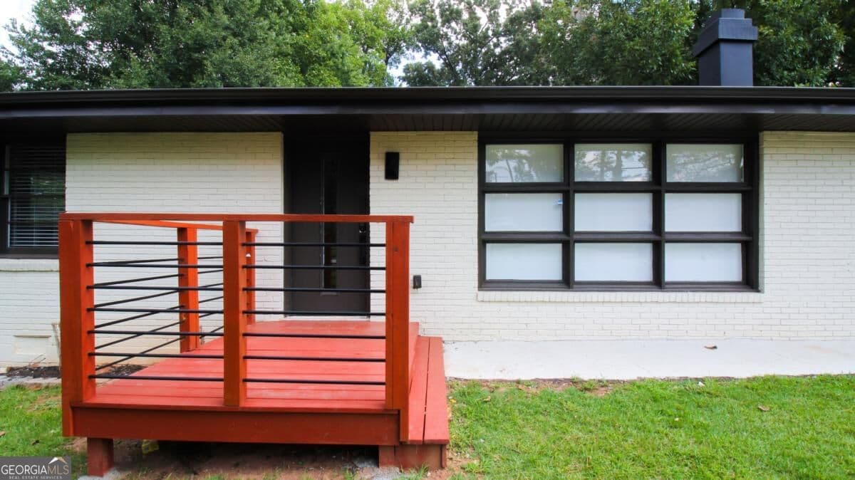 3 bedroom, 2 bathroom single family residence for sale at 5207 White Boulevard, Mableton, GA 30126 — photo 2