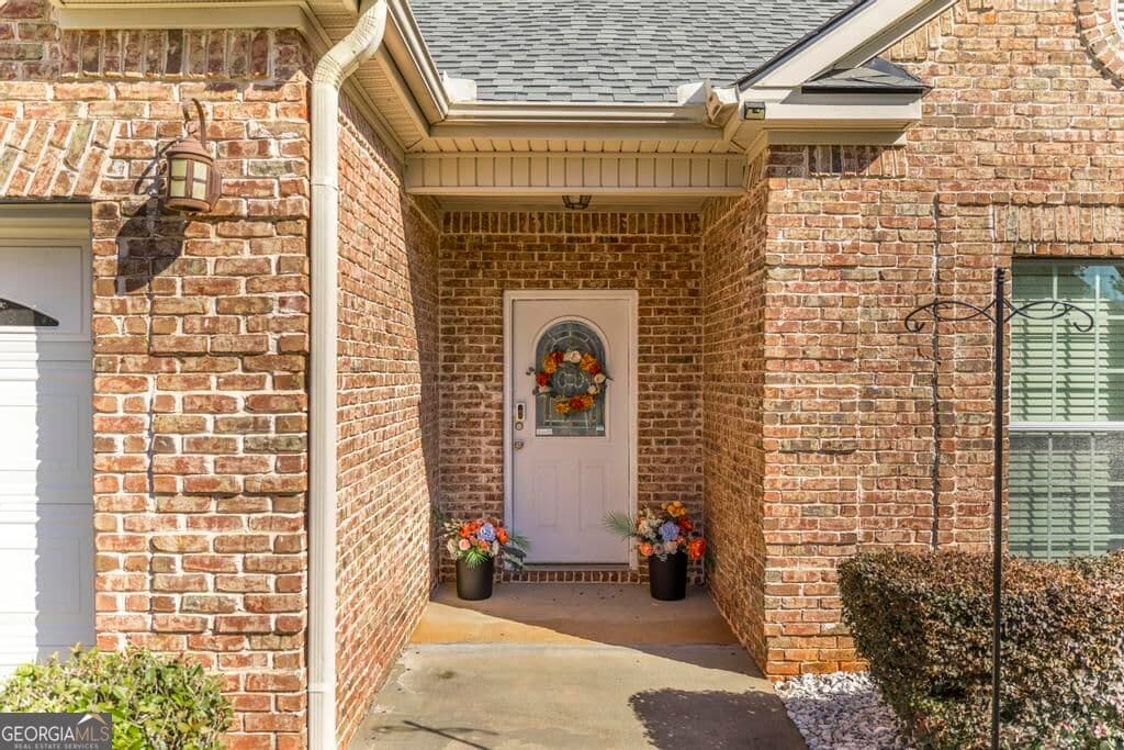 3 bedroom, 2 bathroom, 1,789 sq ft single family residence for sale at 104 Rockford Court, Centerville, GA 31028 — photo 6